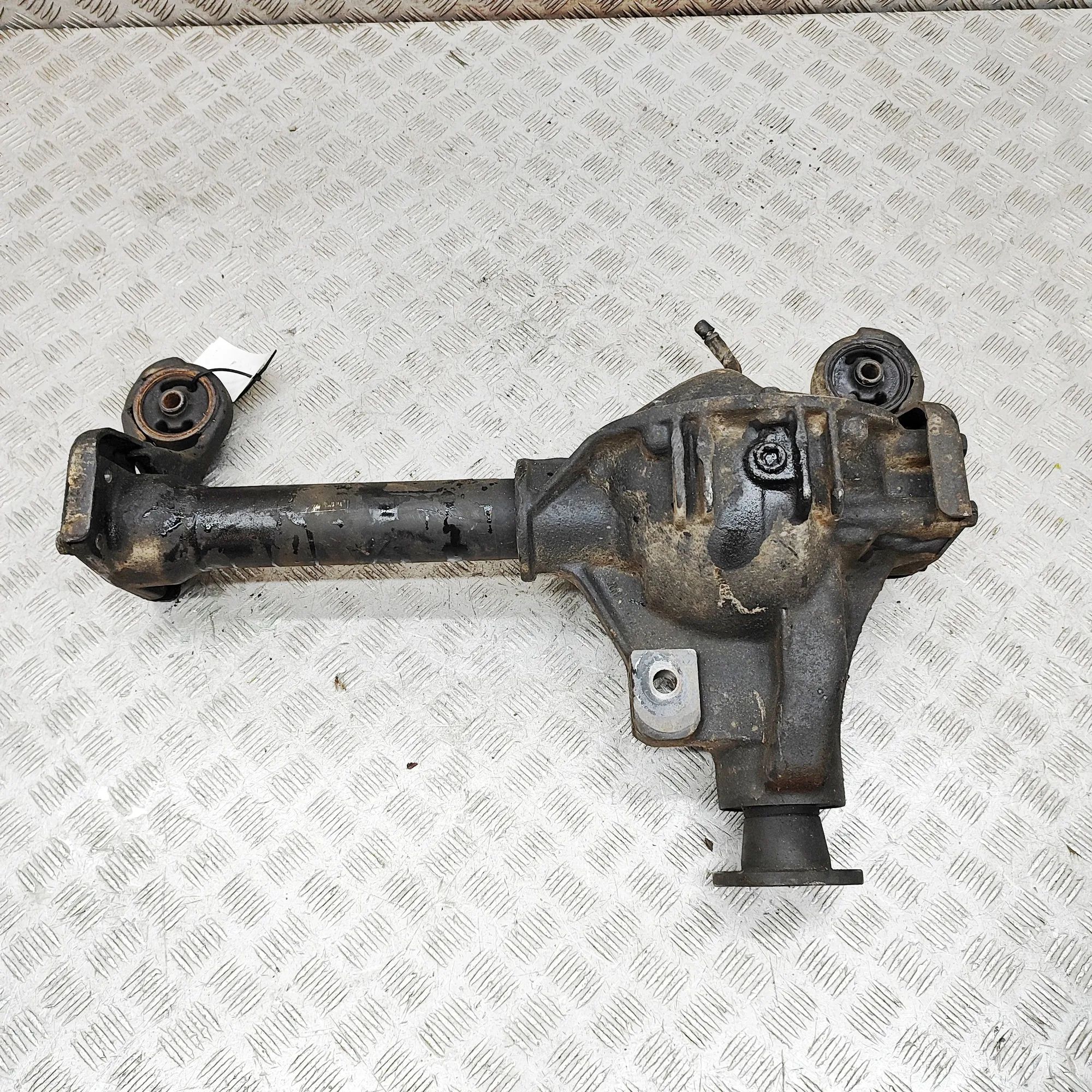 Ssangyong Rexton передний редуктор 41000-08D00 Front Differential SSANGYONG REXTON...