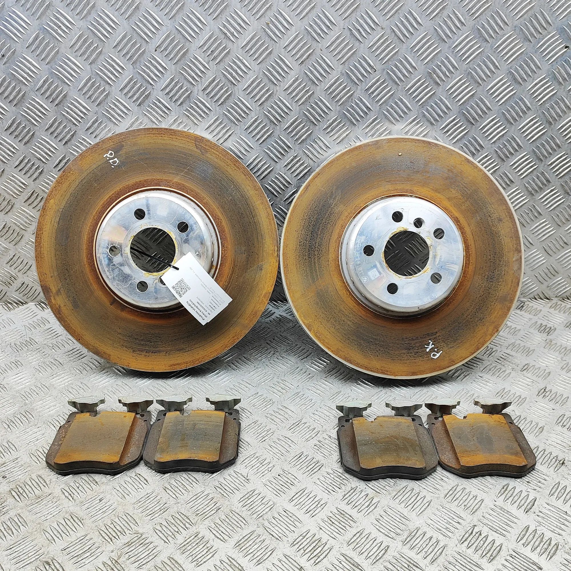 BMW X6 (G06) Front Brake Disc Kit 6875283, 6889581, 6875284 Front Brake Disc Kit ...
