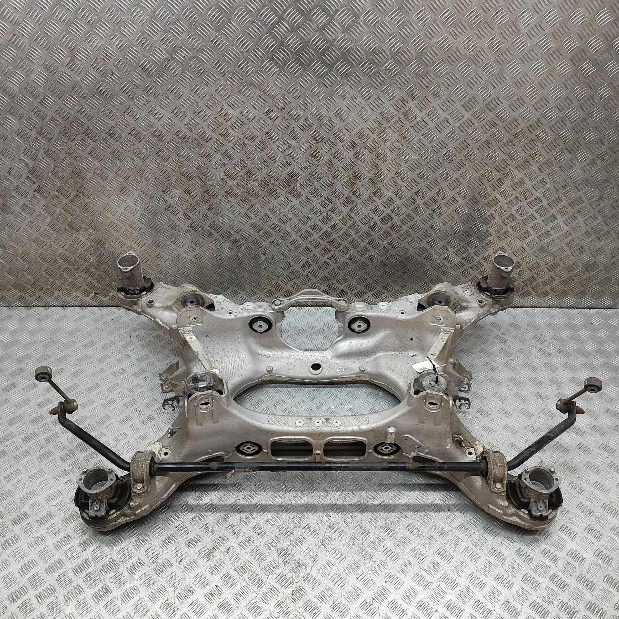 Porsche Panamera Rear subframe 971511467B, 971599030AC, 971511025D Rear Subfra...