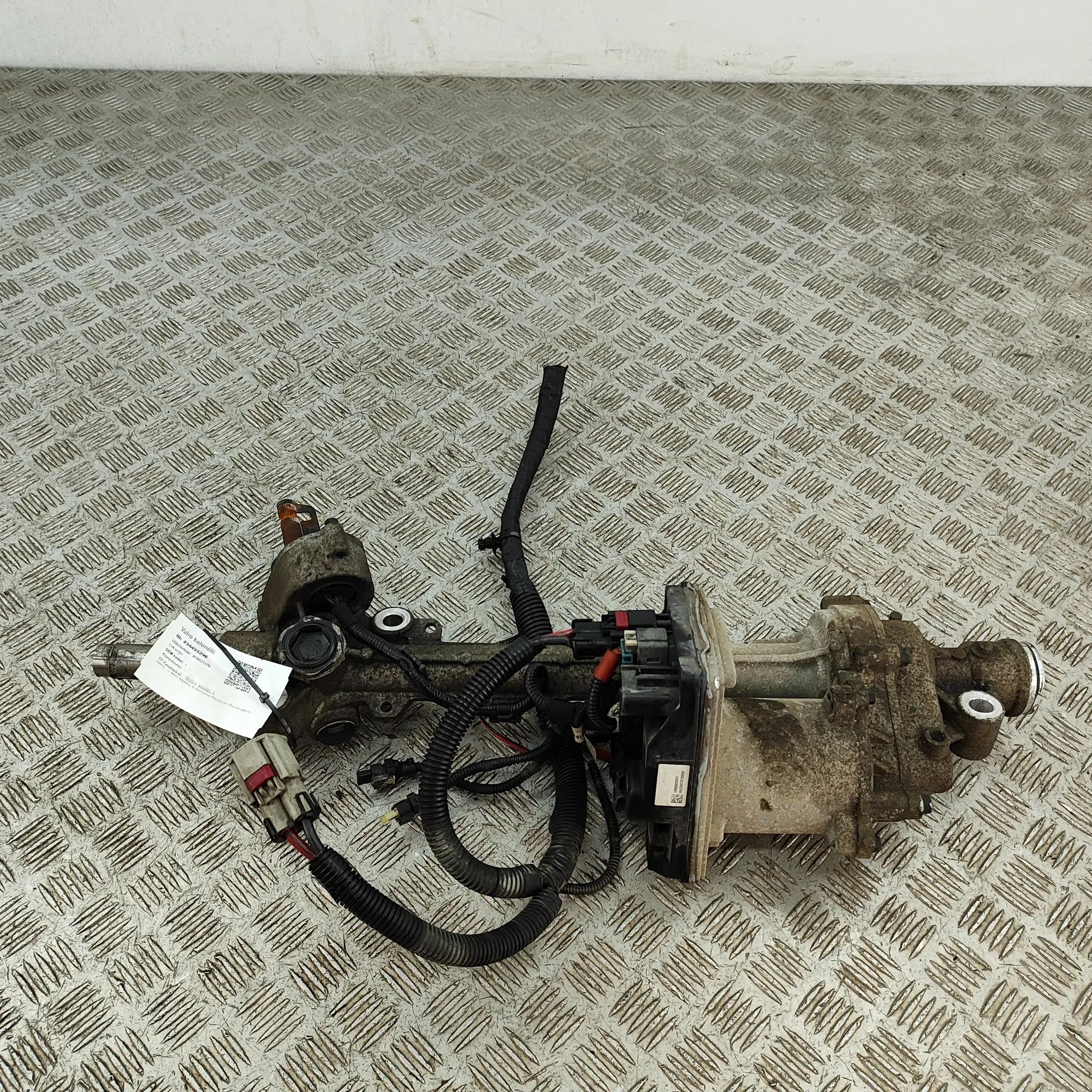 Tesla Model X ohjaushammastanko HM50029321, 1070806-00-E Steering Rack TESLA MO...