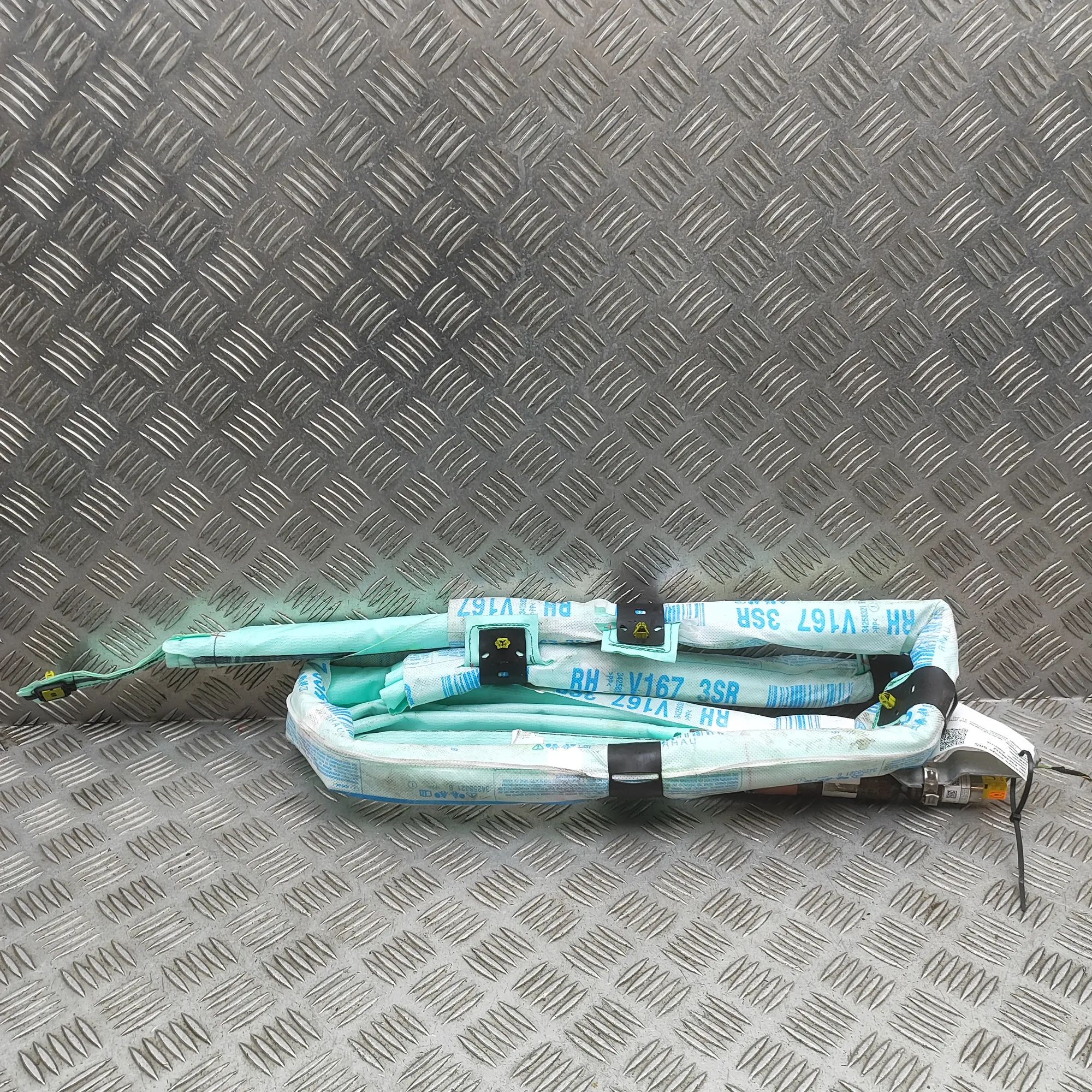 Mercedes-Benz GLE (W167) Right Side Roof Safety Curtain SRS A1678603201 Right Side Roof Safety Curtain SRS ...