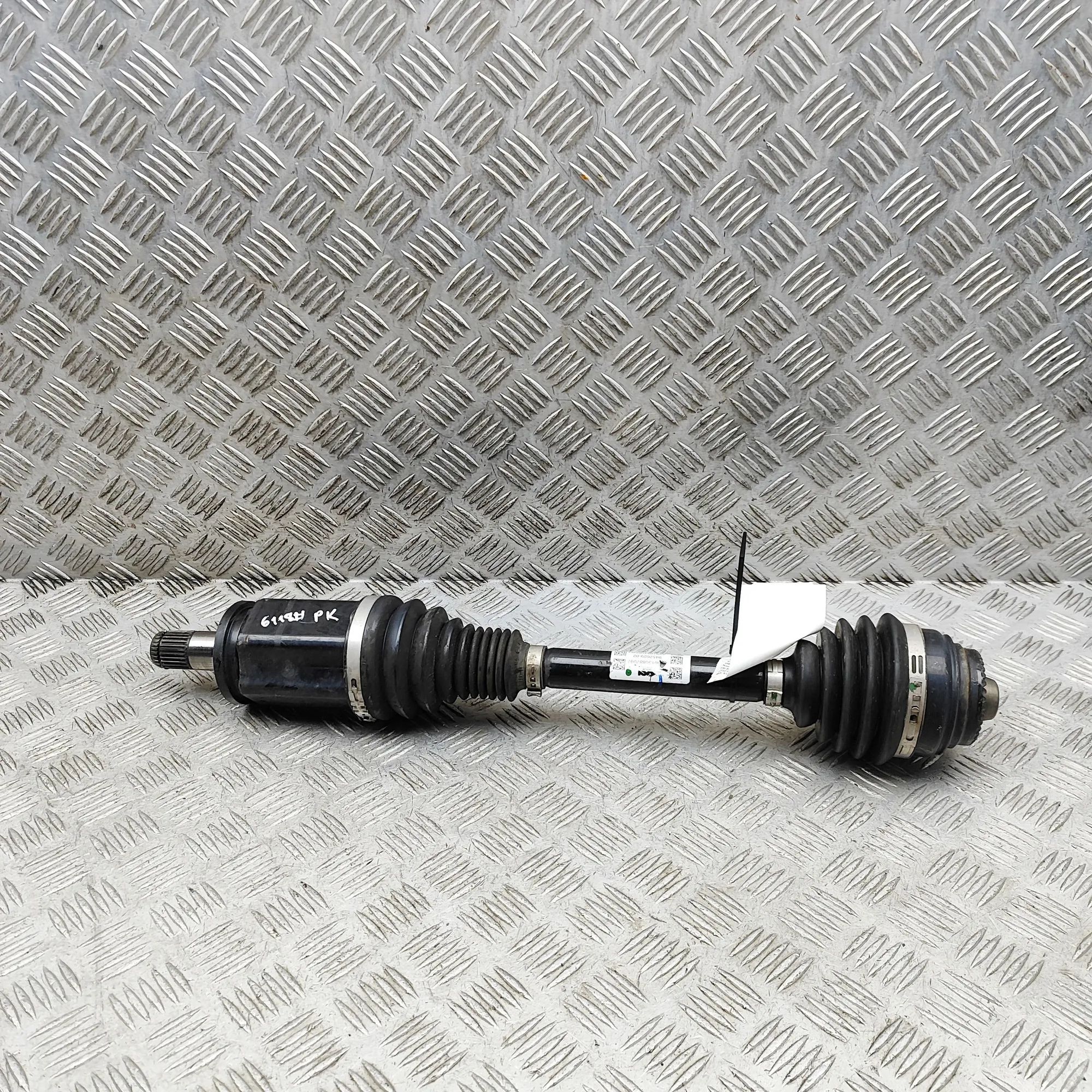 BMW 4 (G22 / G23 / G26)  Front Left Driveshaft 9452629 Front Left Driveshaft BMW 4 SERIES (Gra...