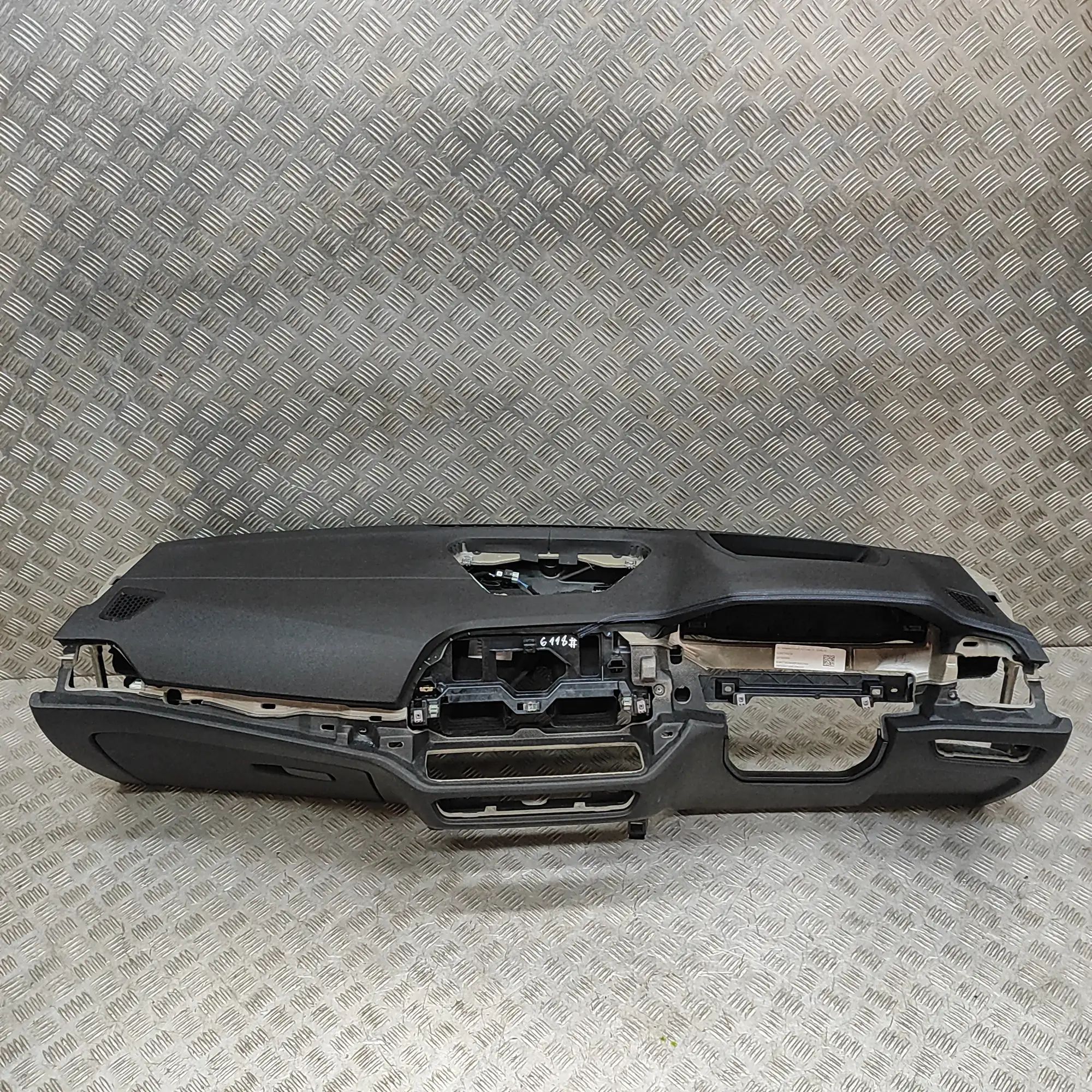 BMW 4 (G22 / G23 / G26)  Dashboard 7937889, 8077302, 9476422 Dashboard BMW 4 SERIE...