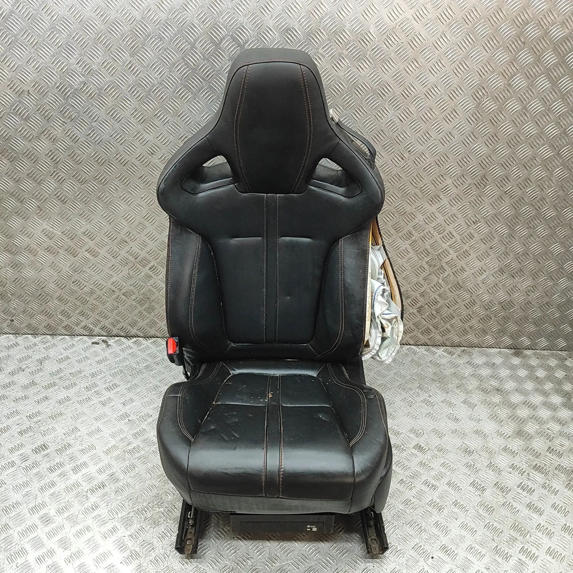 Jaguar F-Type Front Left Seat EX53-62901-GA, EX53-600C99-DC, EX53-64811-DA Fr...