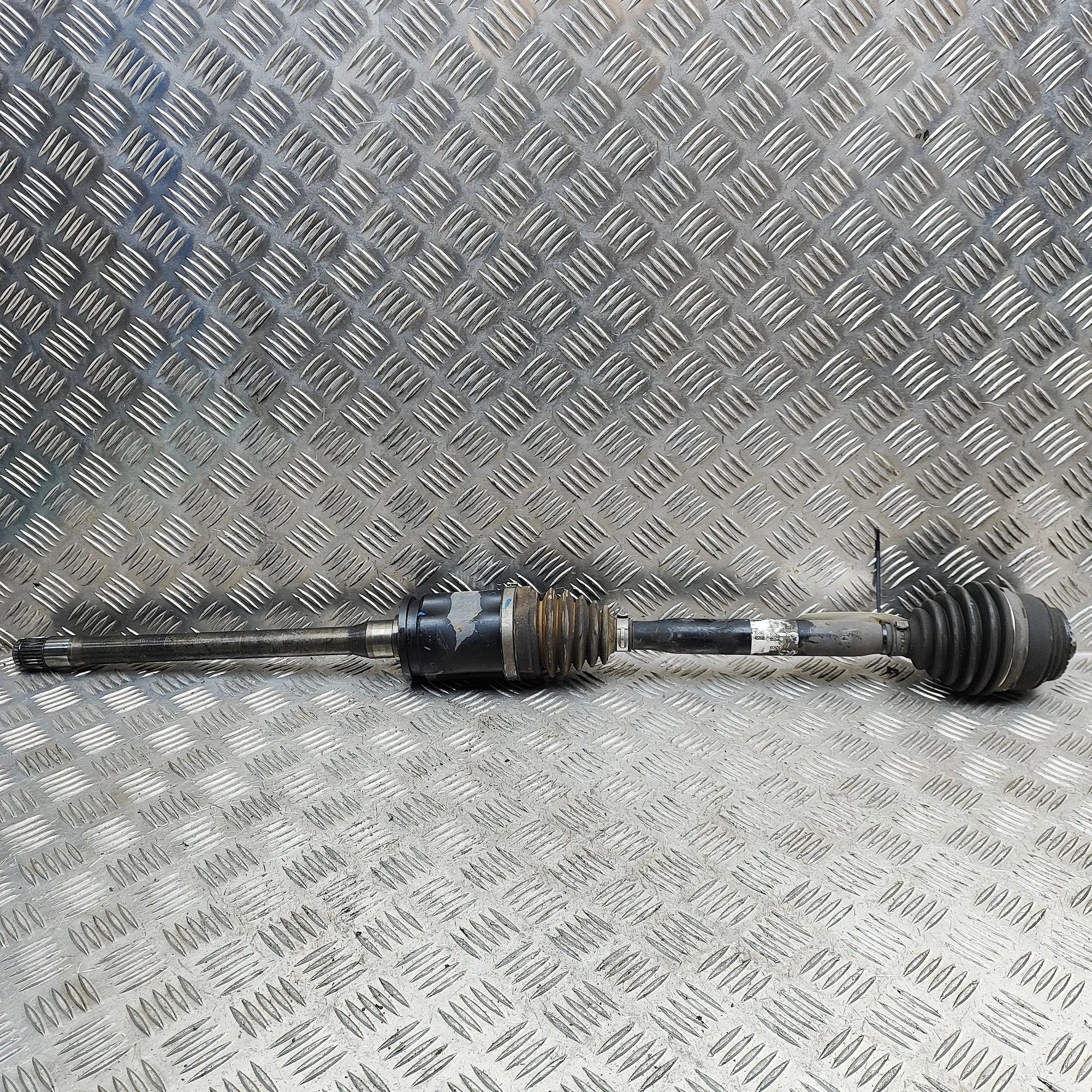 BMW X5 (G05) Front Right Driveshaft