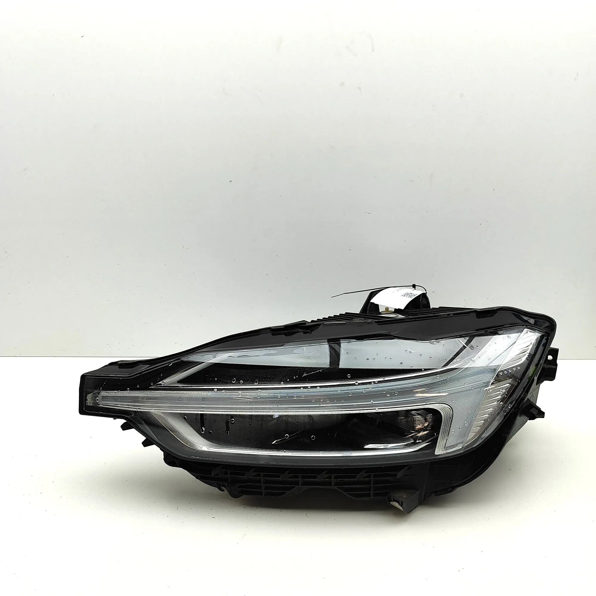 Volvo XC60 Front Left Headlight 31420413 Front Left Headlight VOLVO XC60 (II 24...