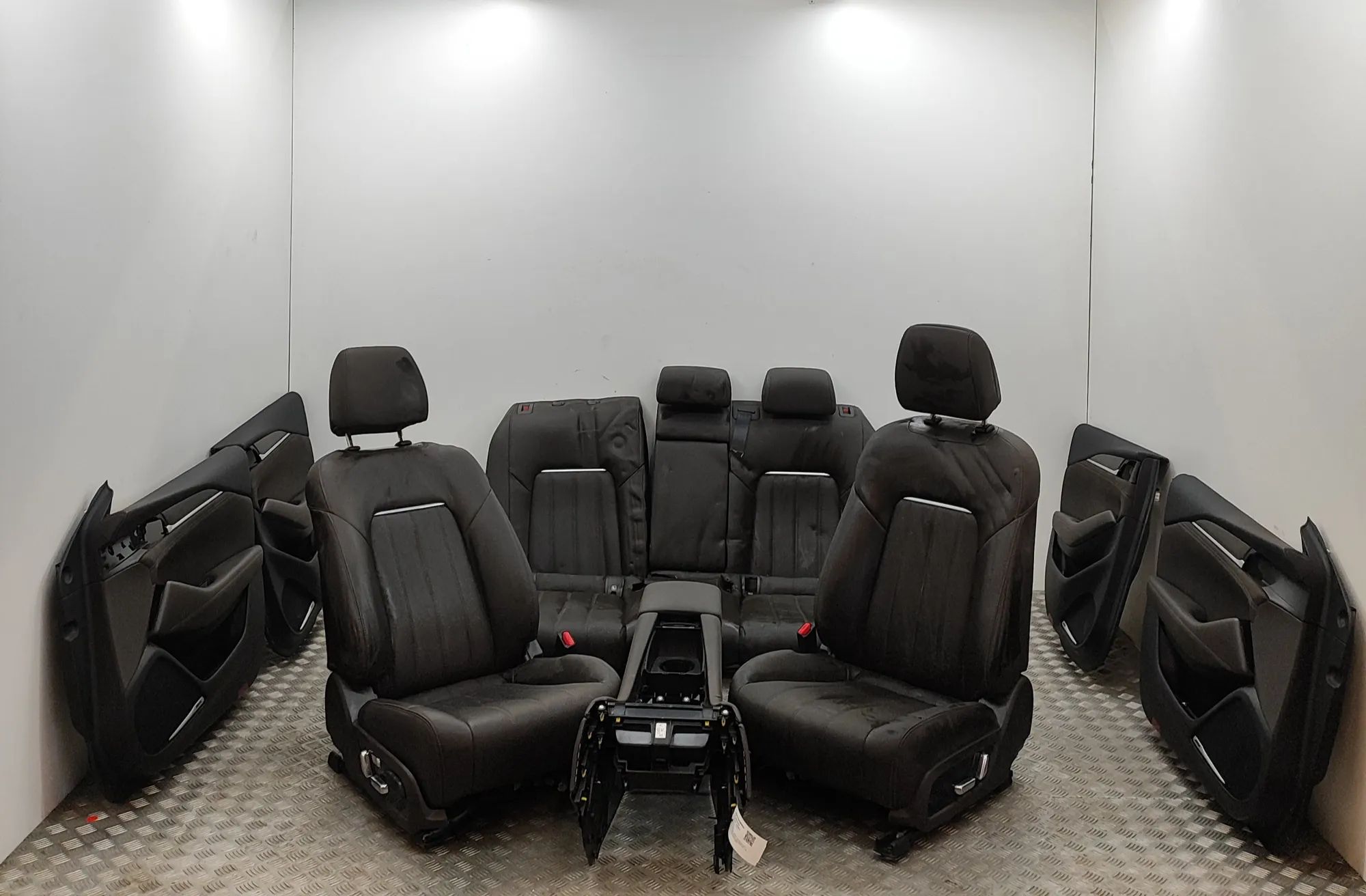 Mazda 6 (GJ / GL) Interior Seats W/ Door Cards Kit GBWM-68-520B-3A, GBWH-68-420D-3A, GBWH-68-450D-...
