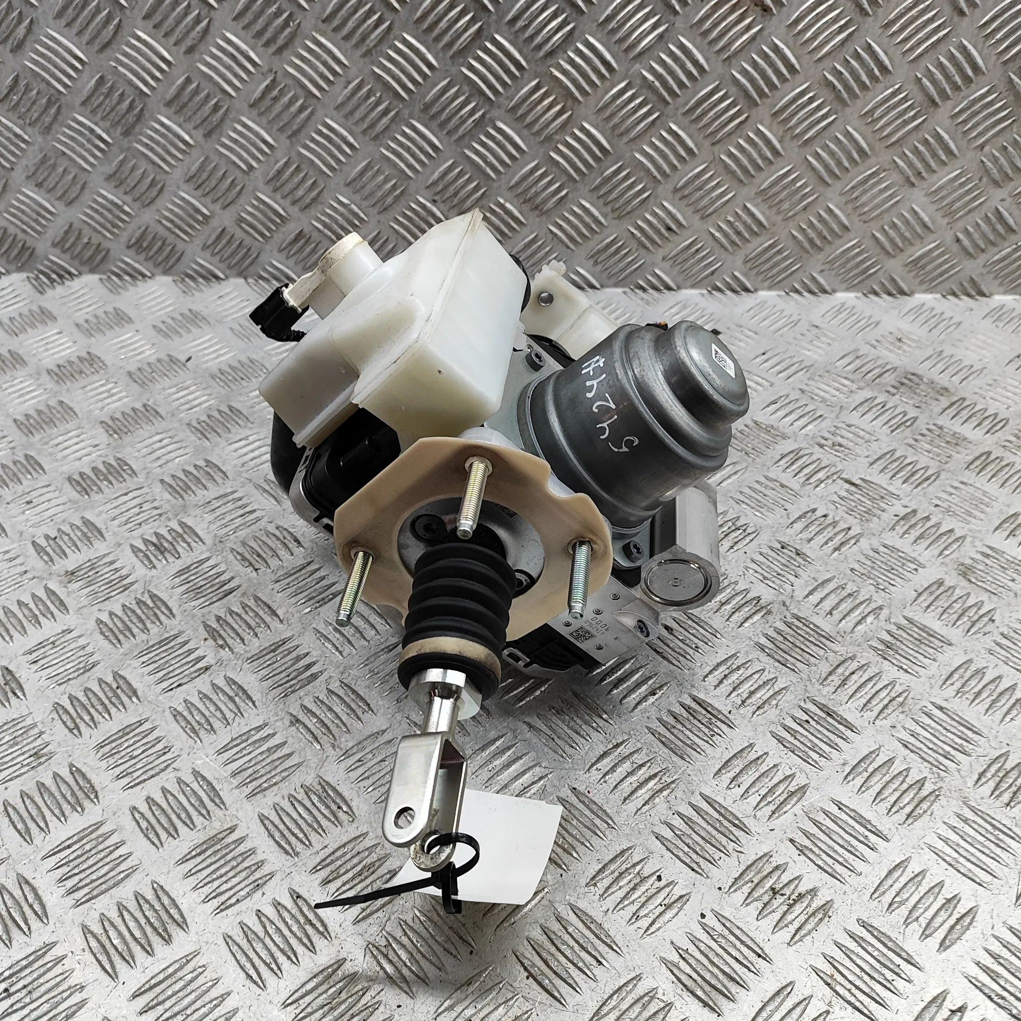 Mazda 3 (BP) Brake Servo Booster DPTN-43-9A0 Brake Servo Booster MAZDA CX-3 (0 D...