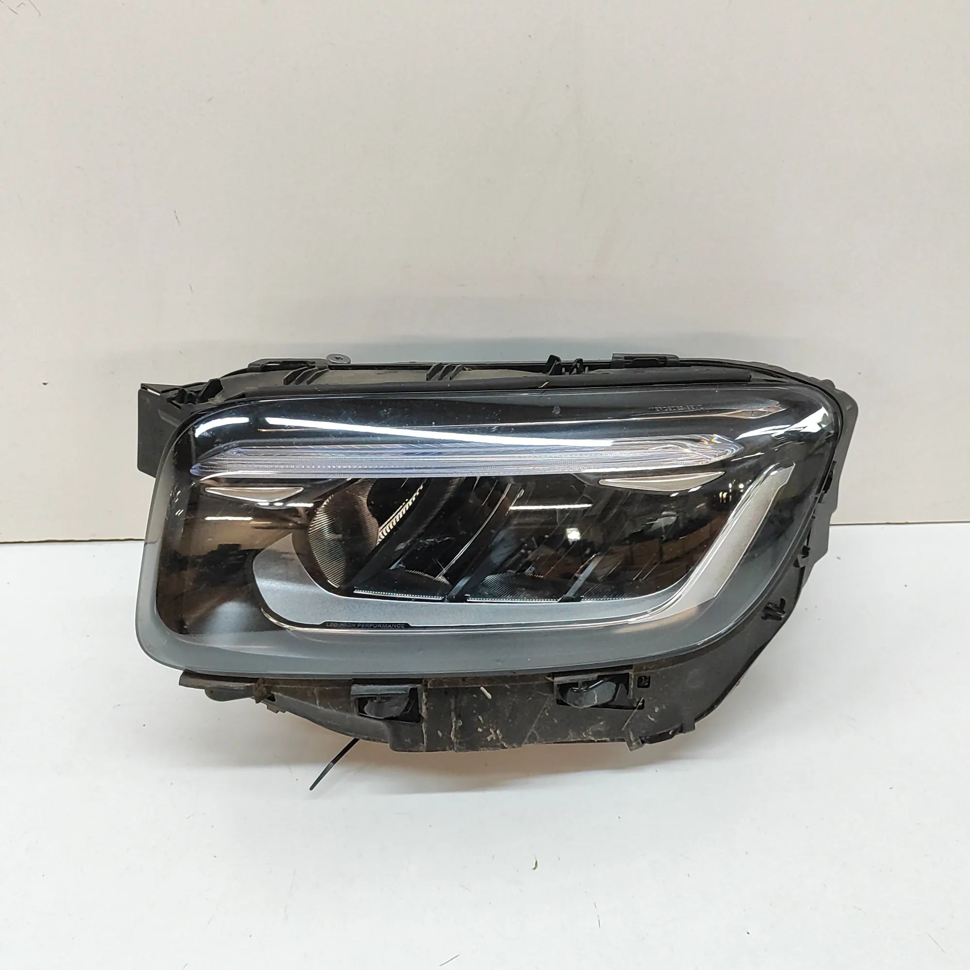 Mercedes-Benz GLB / EQB (X247) Front Left Headlight A2479067503 Front Left Headlight MERCEDES-BENZ ...
