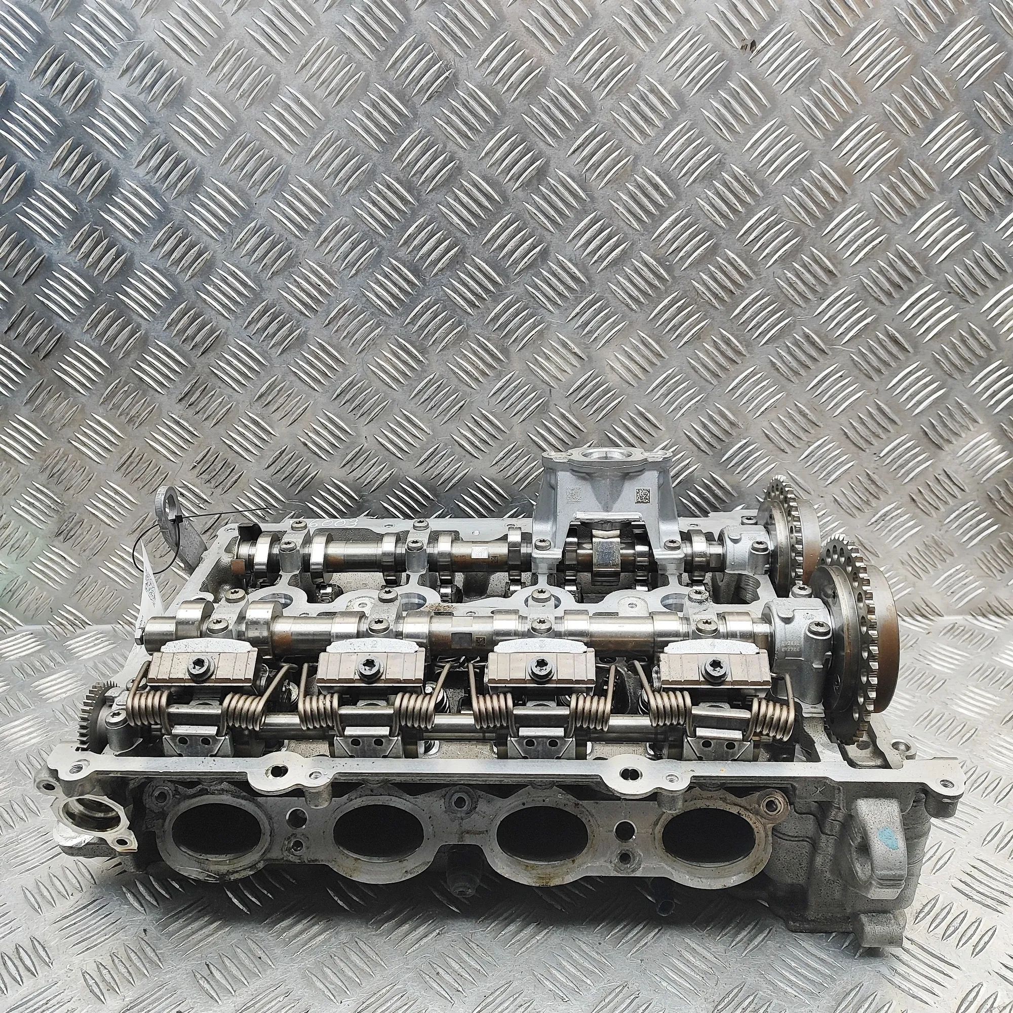 BMW X1 (F48) Engine Cylinder Head