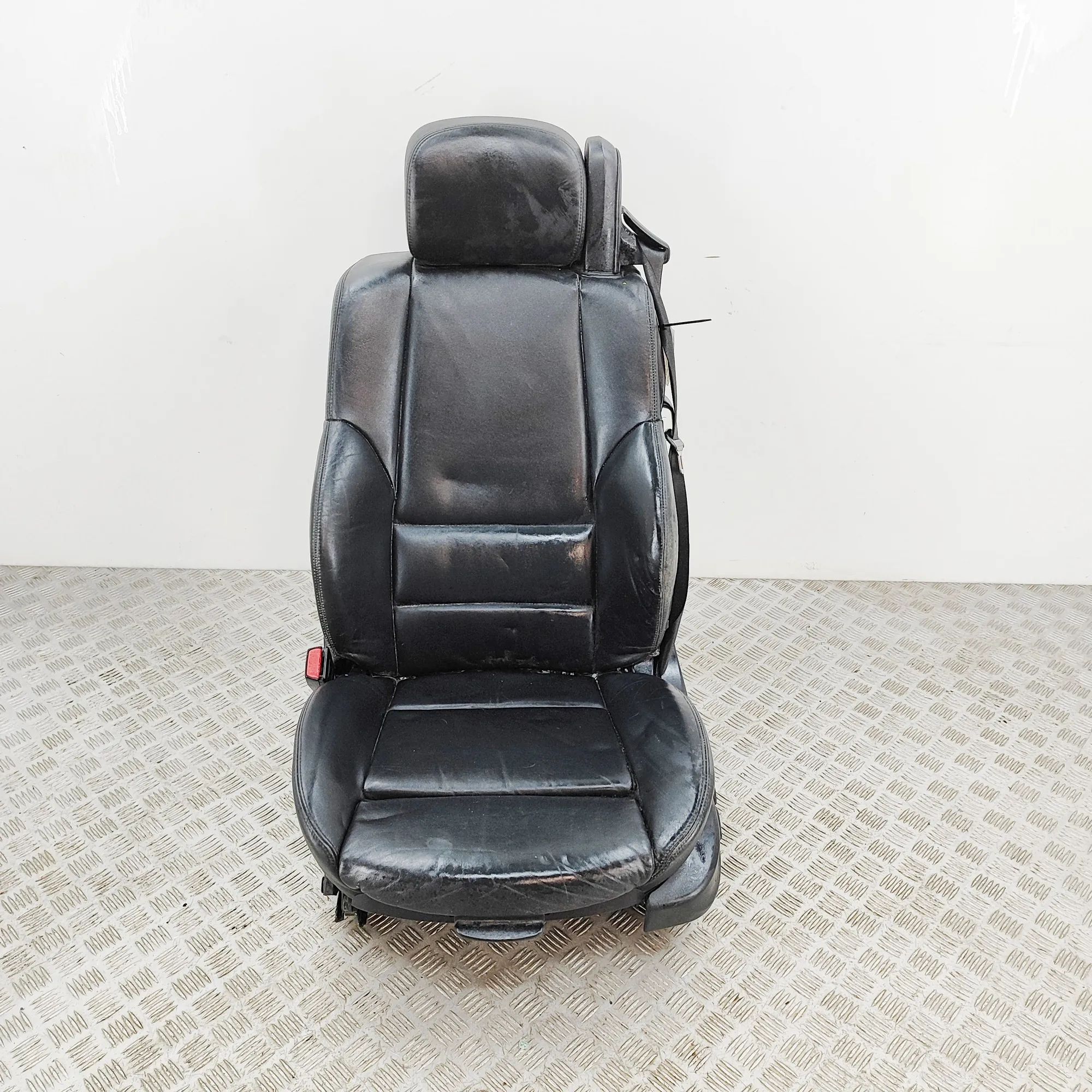 BMW 3 (E46) Front Left Seat 8266771 Front Left Seat BMW 3 SERIES (Cabrio E4...