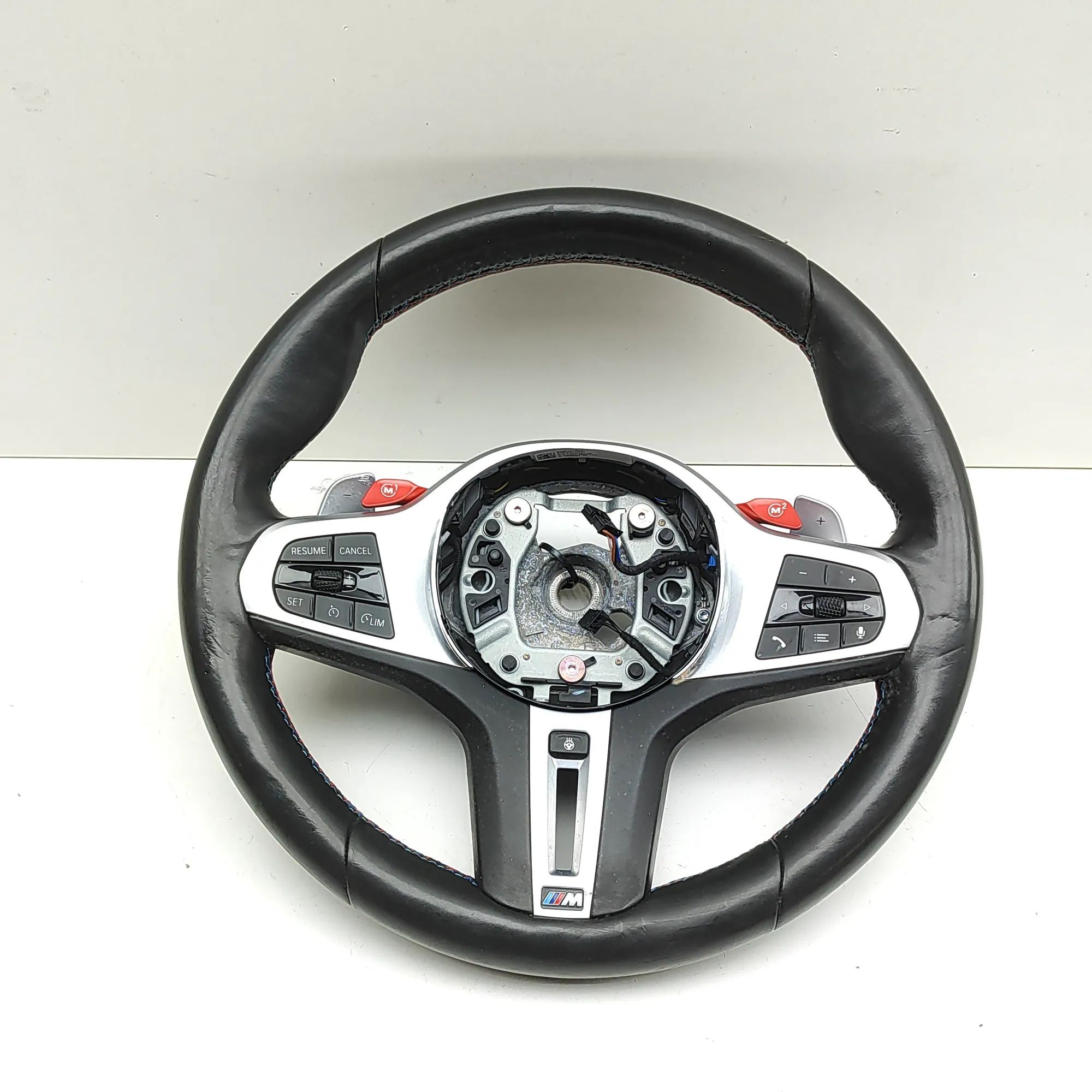 BMW X6 (G06) steering wheel