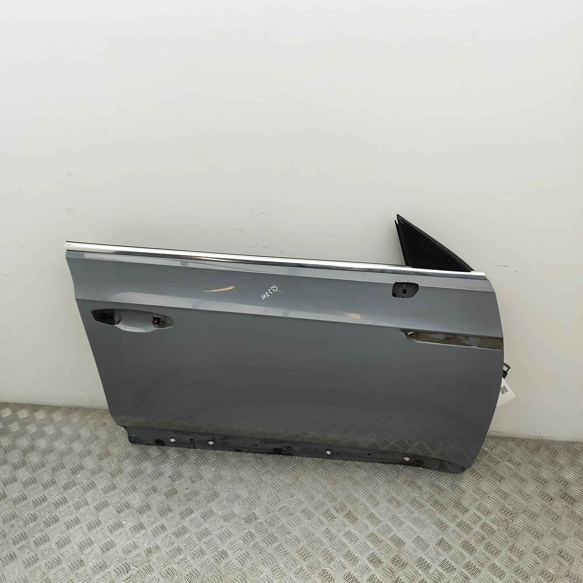 Volkswagen Arteon Front Right Door 3Q0959354A, 4K0959802, 3G8831056AK Front Right ...