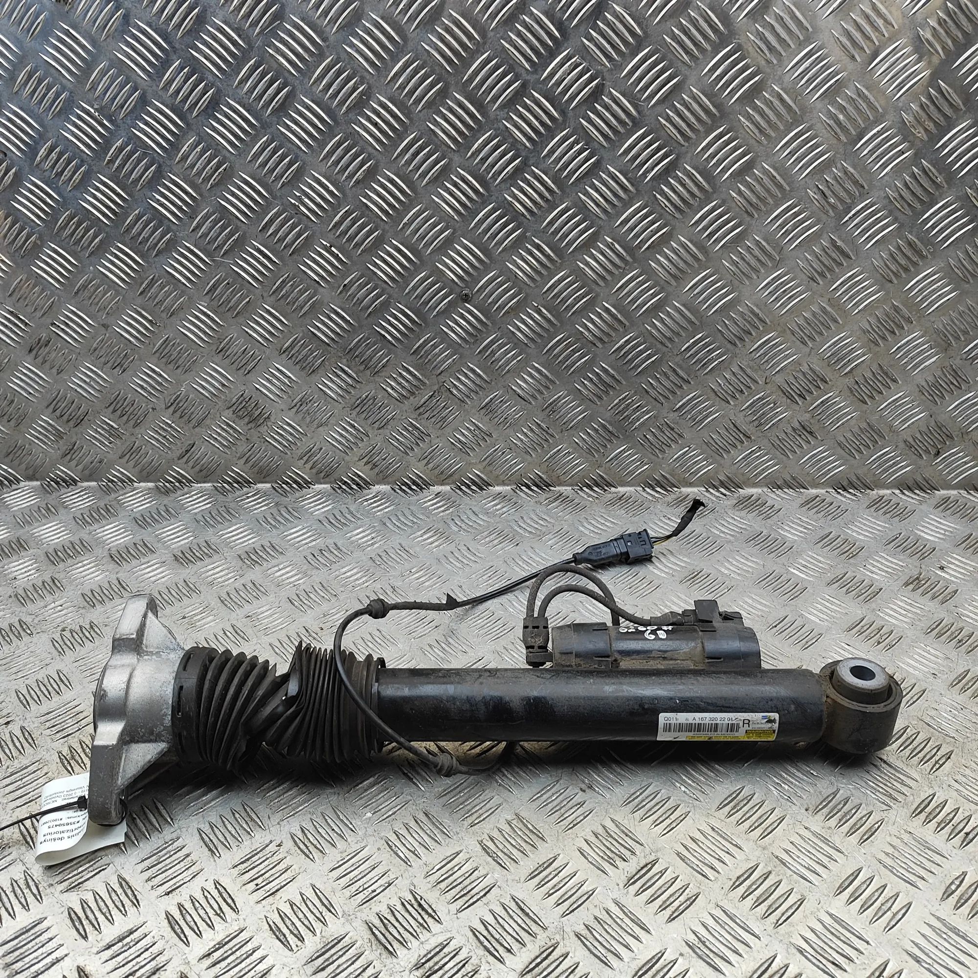 Mercedes-Benz GLE (W167) Rear Right Shock Absorber A1673202201 Rear Right Shock Absorber MERCEDES-...
