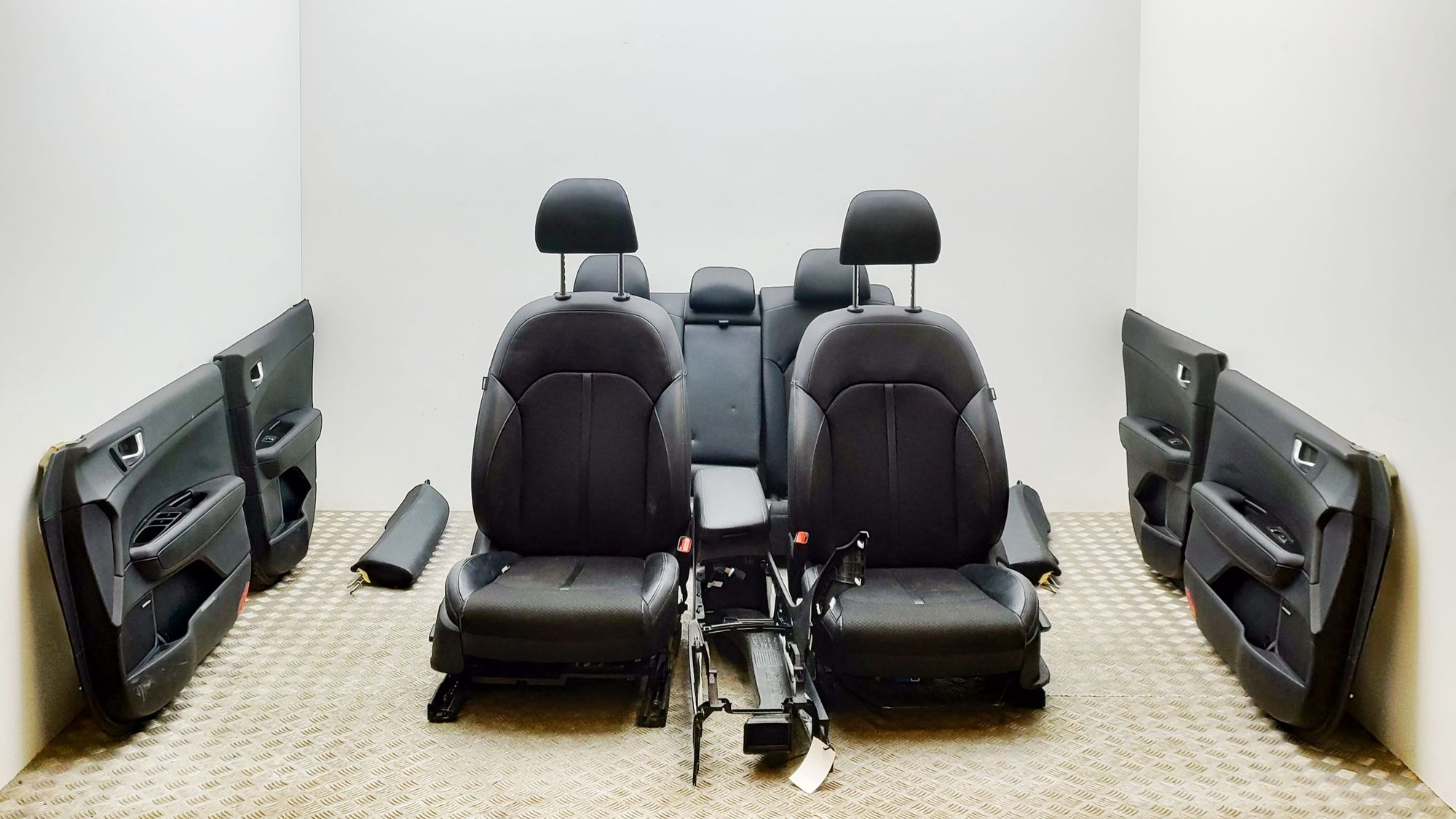Kia Optima (JF) Interior Seats W/ Door Cards Kit 83380-D4000, 82370-D4000, 83370-D4000, 89100-D4...