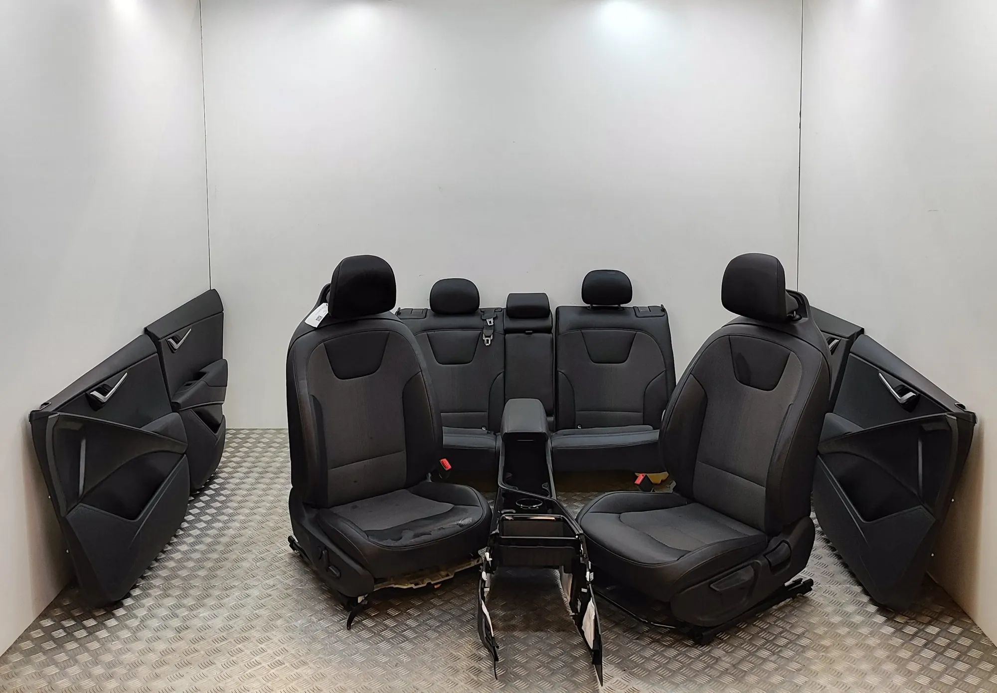 Kia Niro Interior Seats W/ Door Cards Kit 83371-AT000, 82341-AT020, 83381-AT000, 83302-AT...