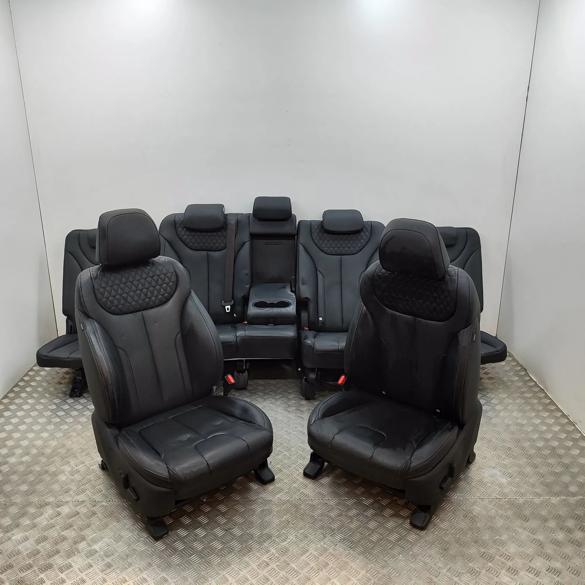 Hyundai Santa Fe Interior Seats W/ Door Cards Kit 88410-S1130NNB, 89A40-S1200TSG, 89A30-S1200TSG,...