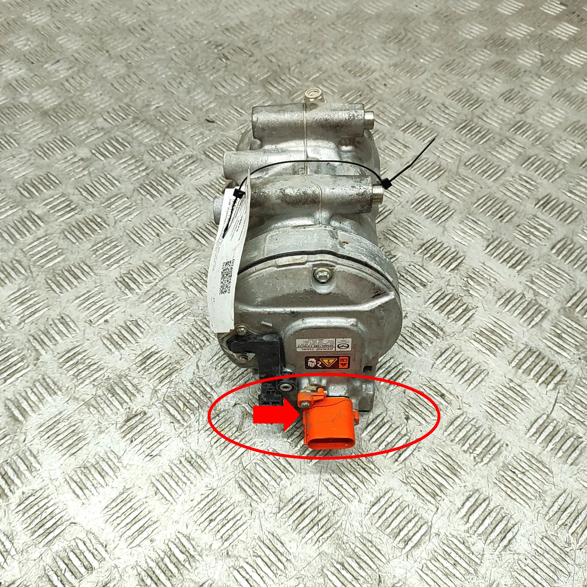 Mazda MX-30 Air Condition A/C Pump ESB34C, 042400-1560 Air Condition A/C Pump MAZD...