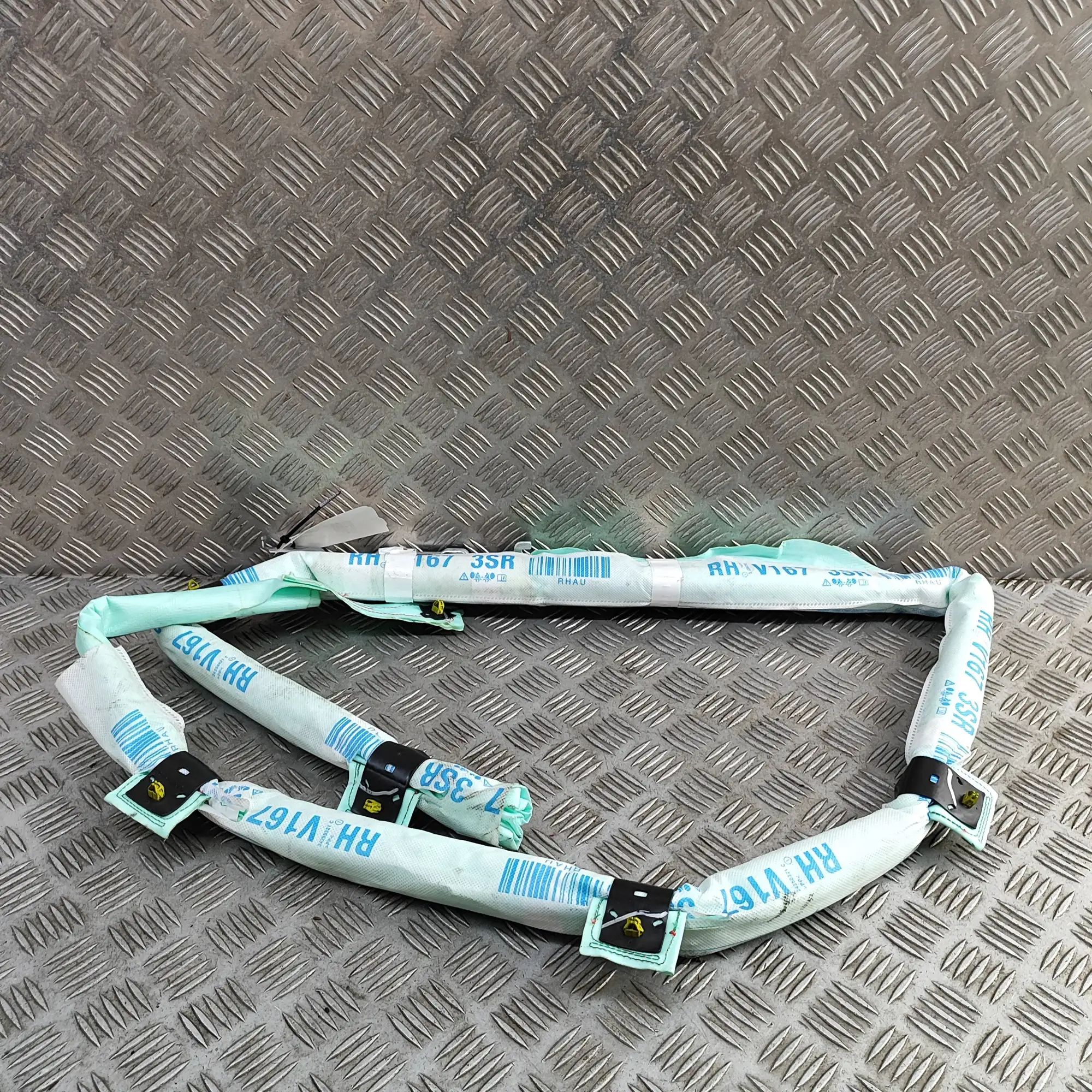 Mercedes-Benz GLE (W167) Right Side Roof Safety Curtain SRS A1678603201 Right Side Roof Safety Curtain SRS ...