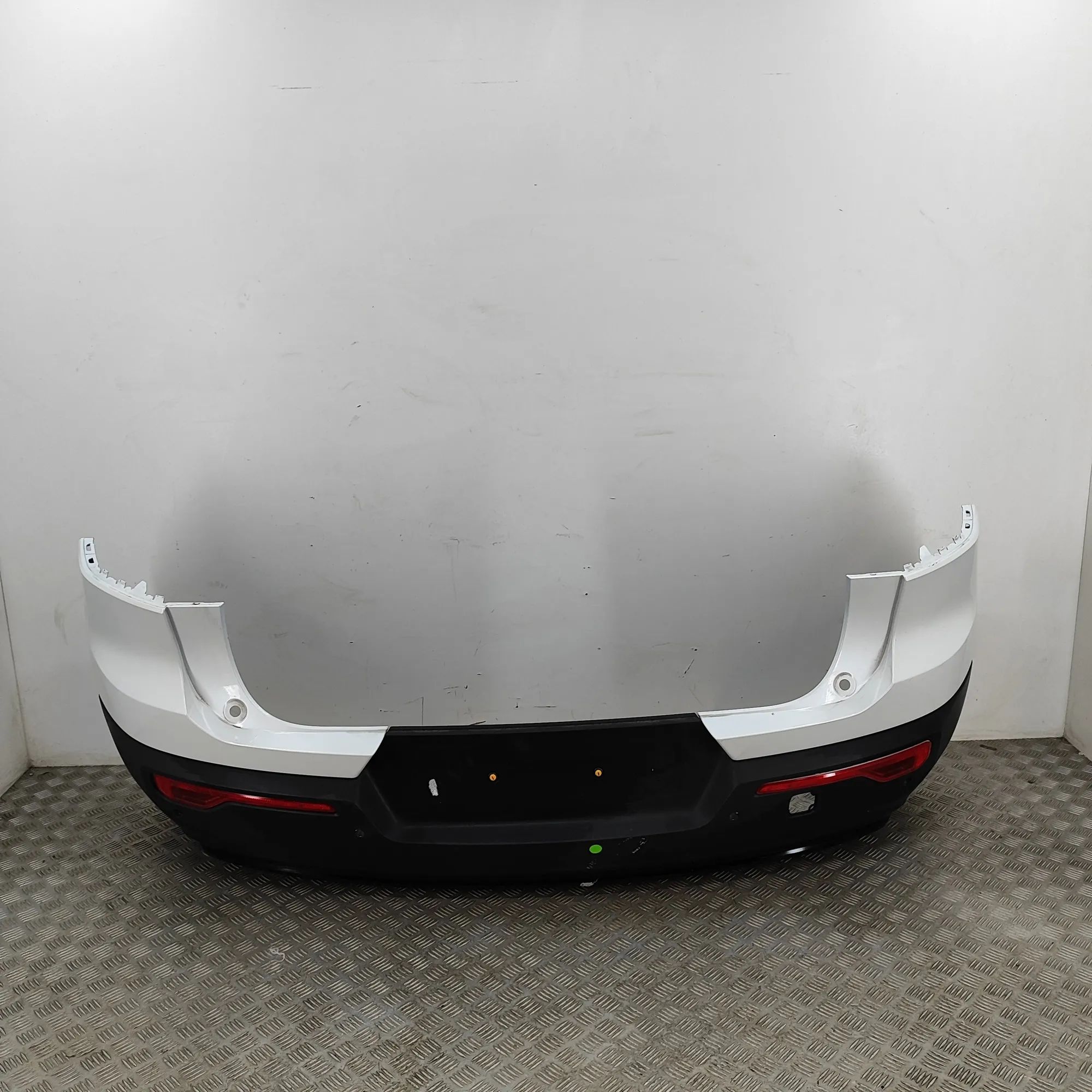 Volvo XC40 / EX40 rear bumper 36011871, 39848190, 39848189, 31449333 Rear Bum...