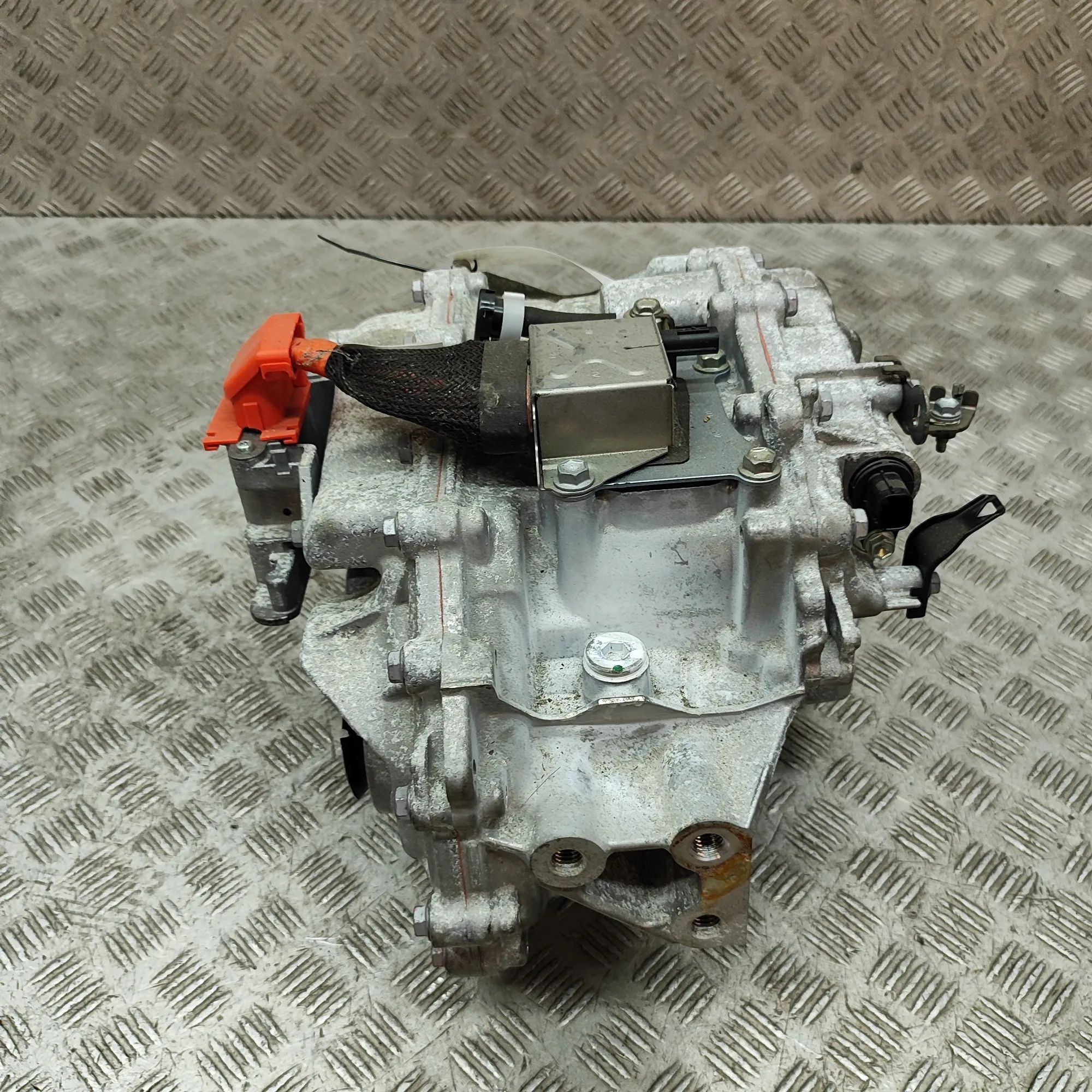 Lexus RX Electric motor EV G1050-42010, 3A1-21JWK5 Electric motor EV LEXUS...