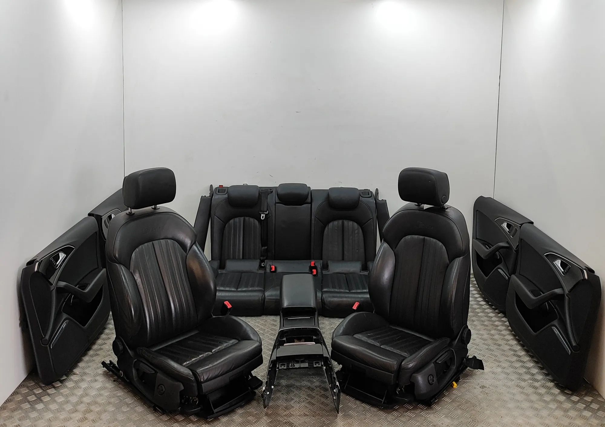 Audi A6 (C7) Interior Seats W/ Door Cards Kit 4G1867106A, 4G2867106A, 4G1867105A, 4G2867105A,...