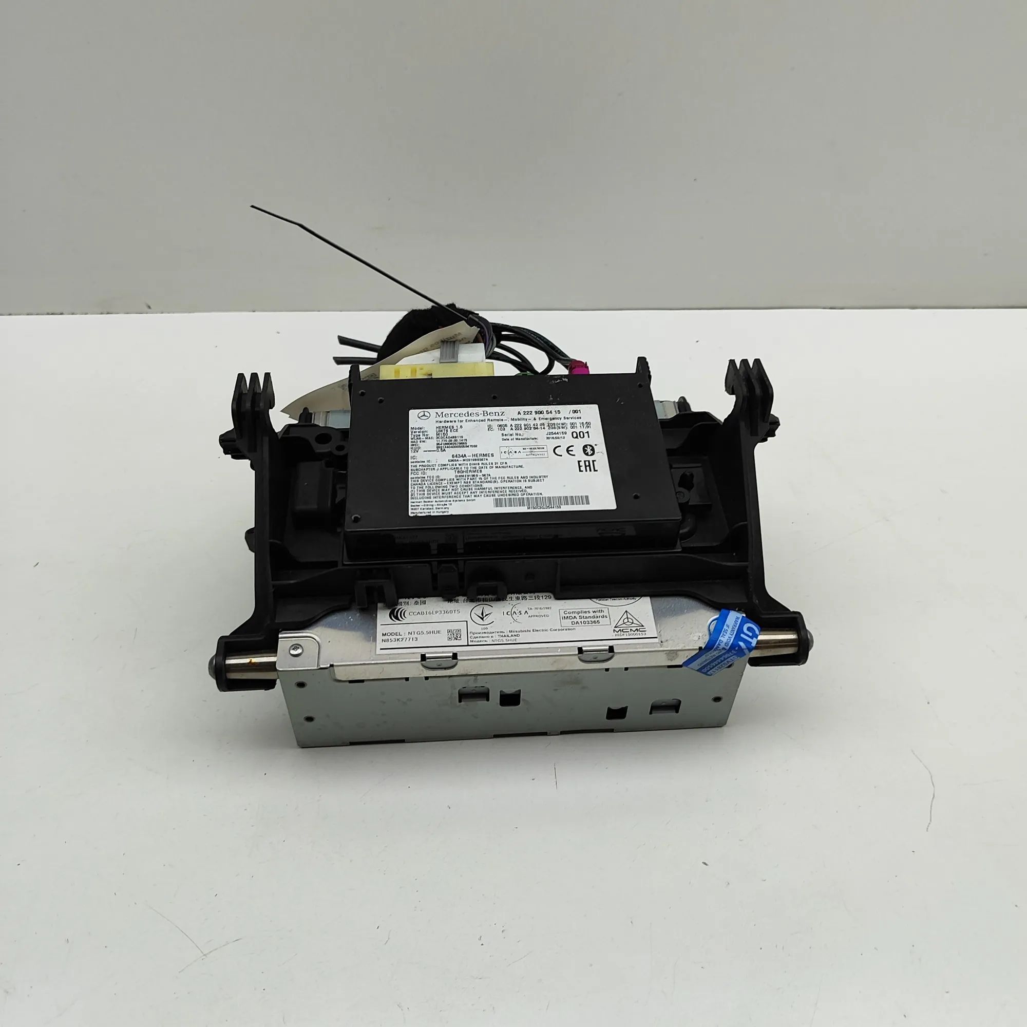 Mercedes-Benz A (W176) Music Navi CD Radio Player Head Unit A2229014205, A2229028414, A2139002424, A2229005...