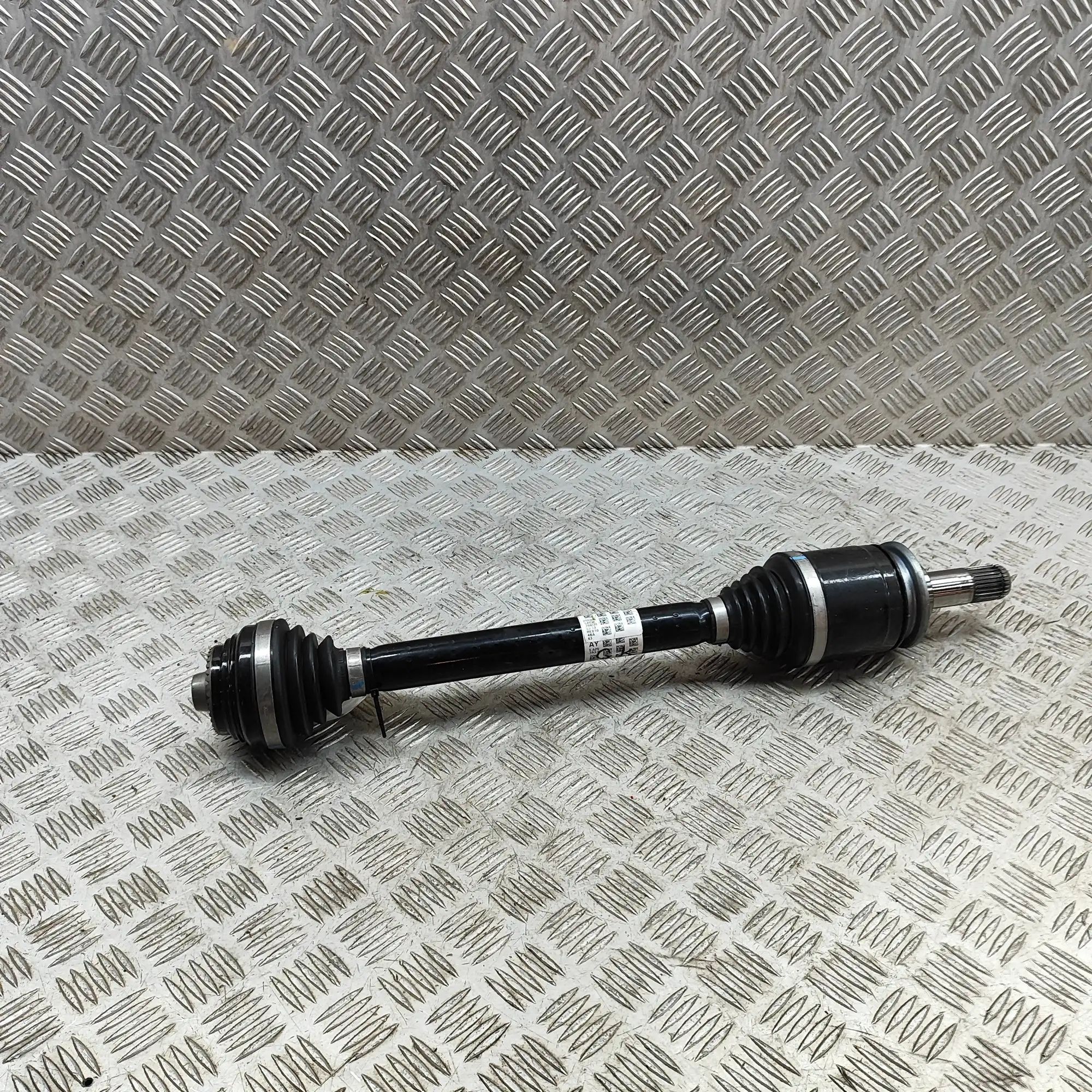 BMW 5 / i5 (G60 / G61) Rear Left Driveshaft 5A257A3 Rear Left Driveshaft BMW 5 SERIES (G60)...