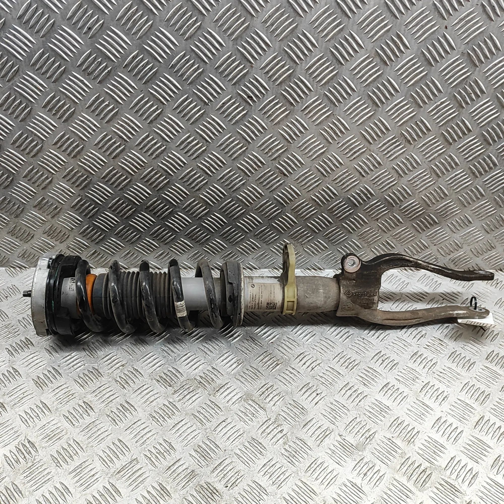 BMW 8 (G15) Front Left Shock Absorber 7856899 Front Left Shock Absorber BMW 8 SERIES ...