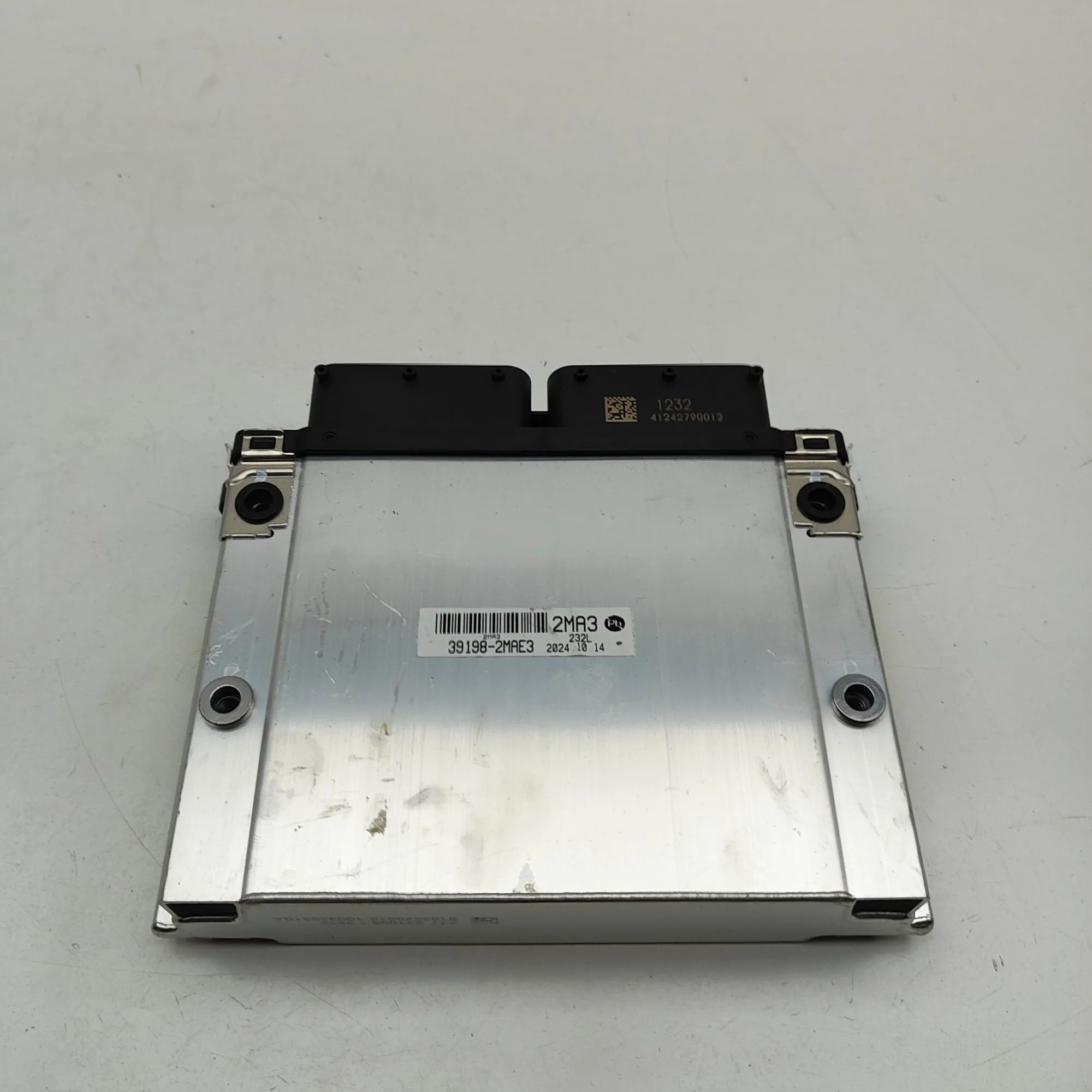 Kia Sportage Engine Control Unit 39131-2MAE3, 39199-2M053 Engine Control Unit KI...