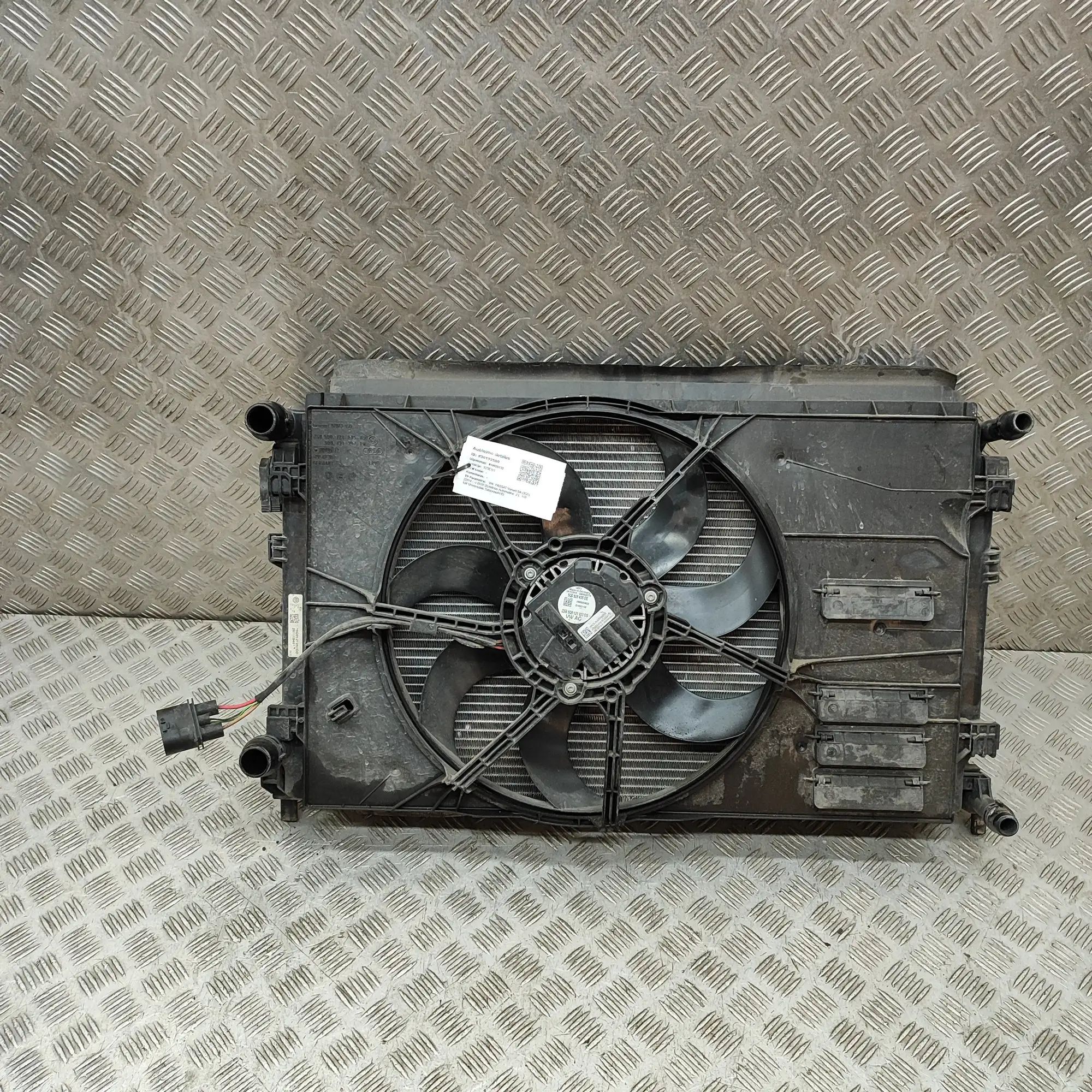 Volkswagen Passat (B8) Cooling Radiator Pack 5Q0121207BM, 5WA816411A, 5Q0121251HS, 5Q0121205...