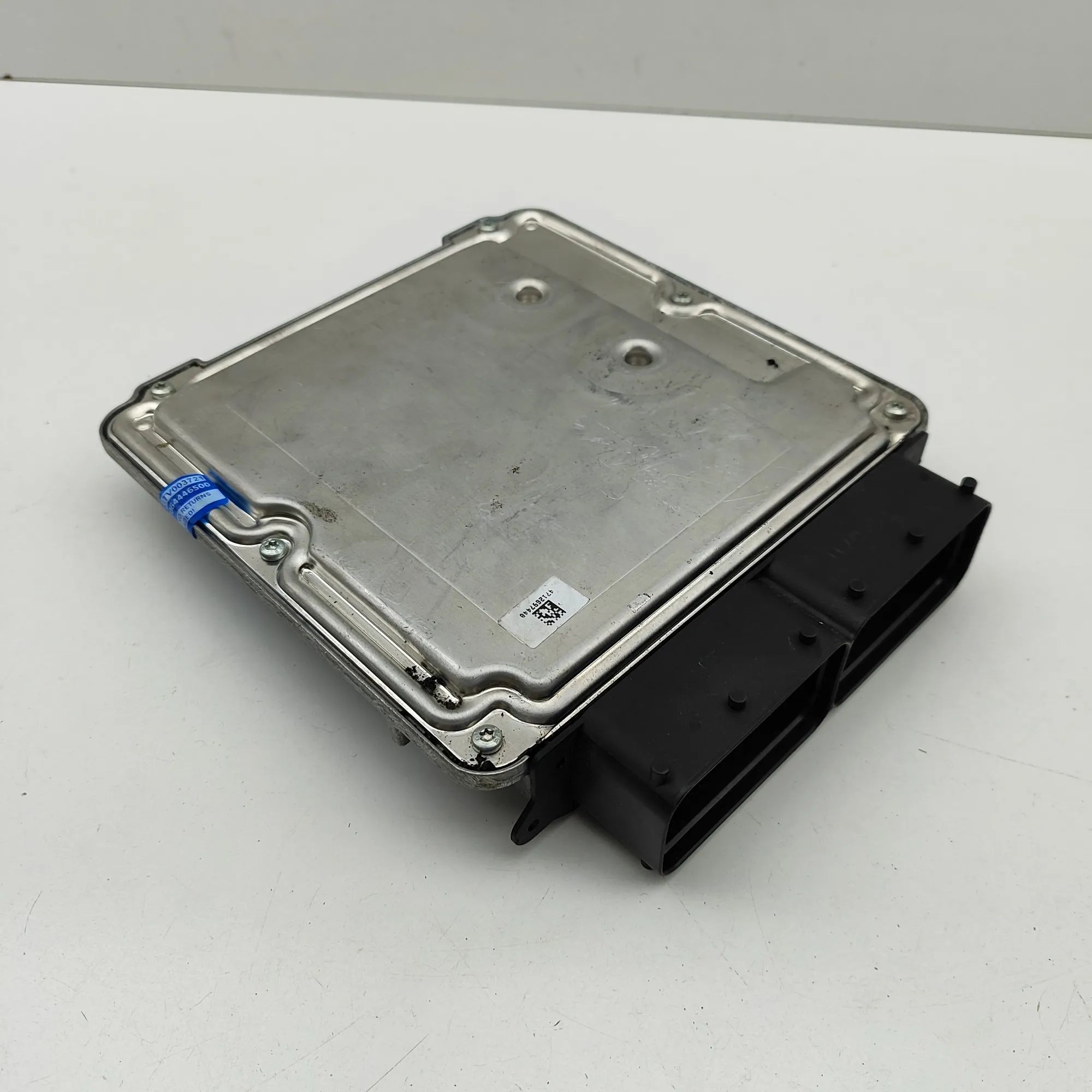 Audi A6 (C7) Engine Control Unit 7P1907401A Engine Control Unit AUDI A6 (Avant 4...