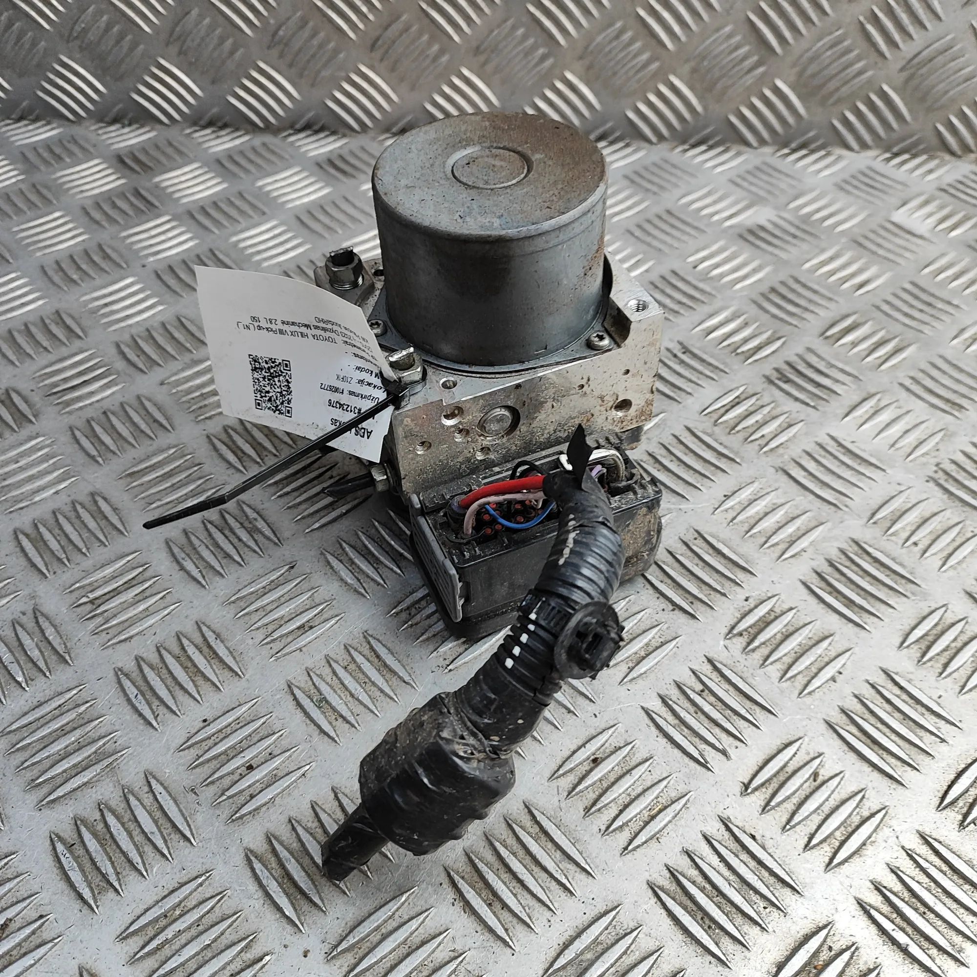 Toyota Hilux ABS hydraulic pump 89541-71810, 44540-71590 ABS Pump TOYOTA HILUX ...