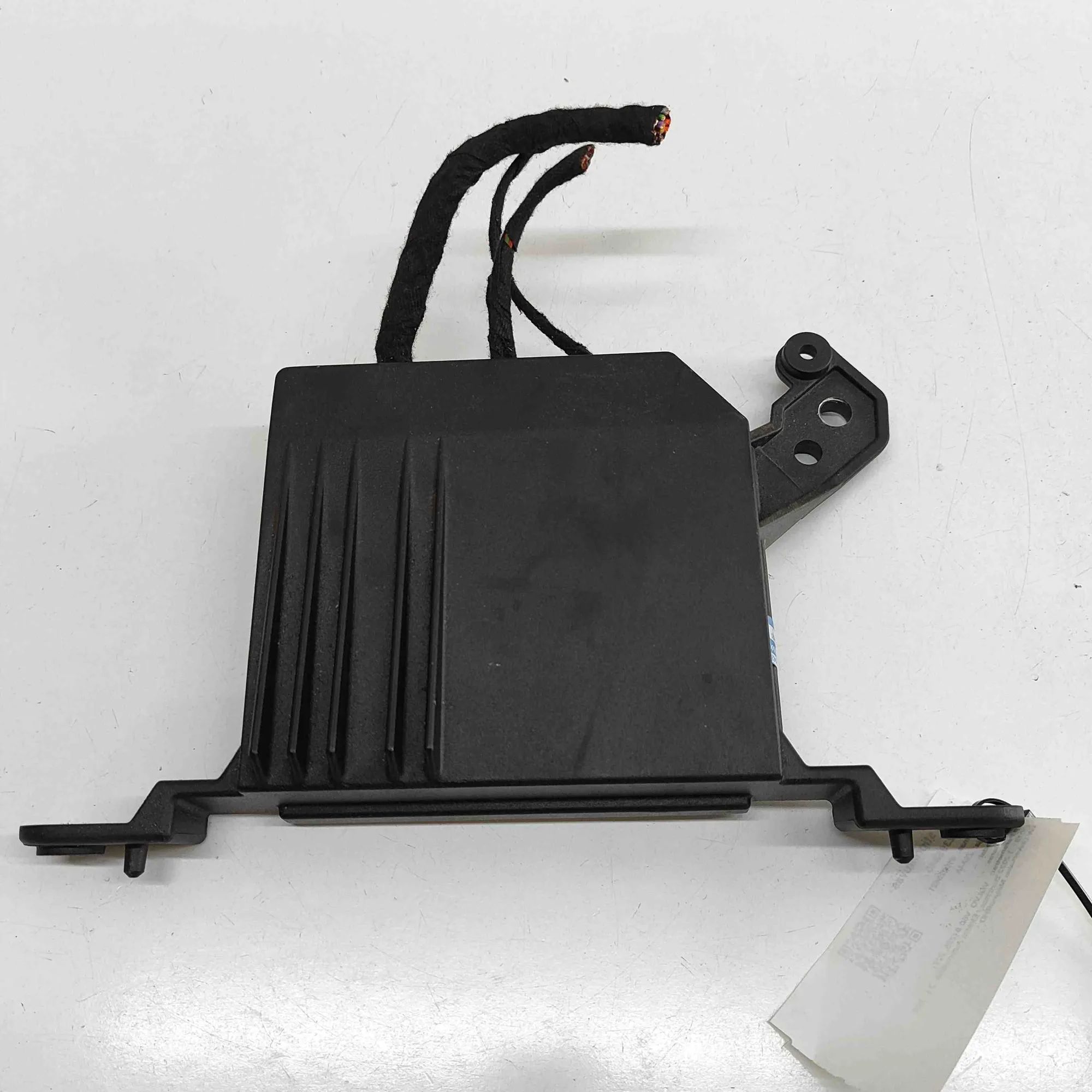 Volvo S60 Sound amplifier 32359503 Sound Amplifier VOLVO V60 (II 225, 227...