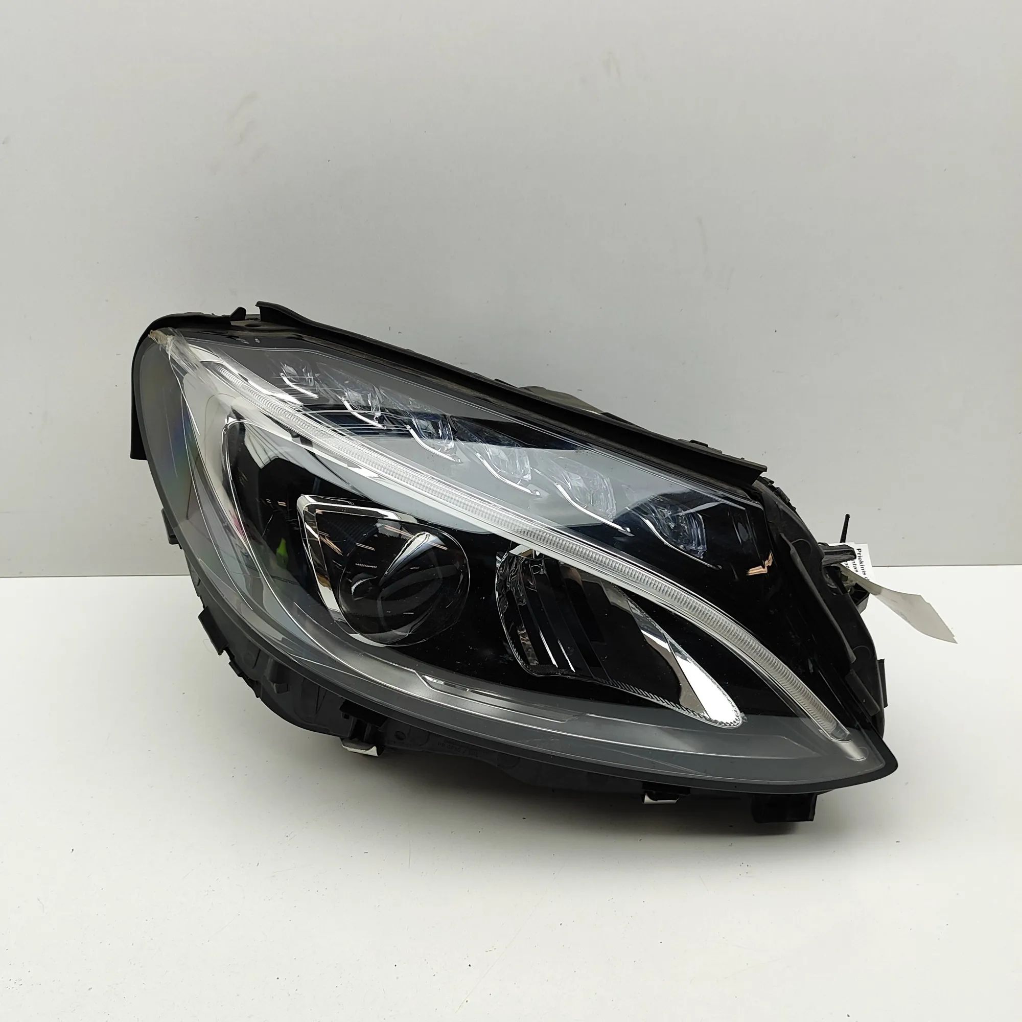 Mercedes-Benz A (W176) Front Right Headlight A2059067403 Front Right Headlight MERCEDES-BENZ...