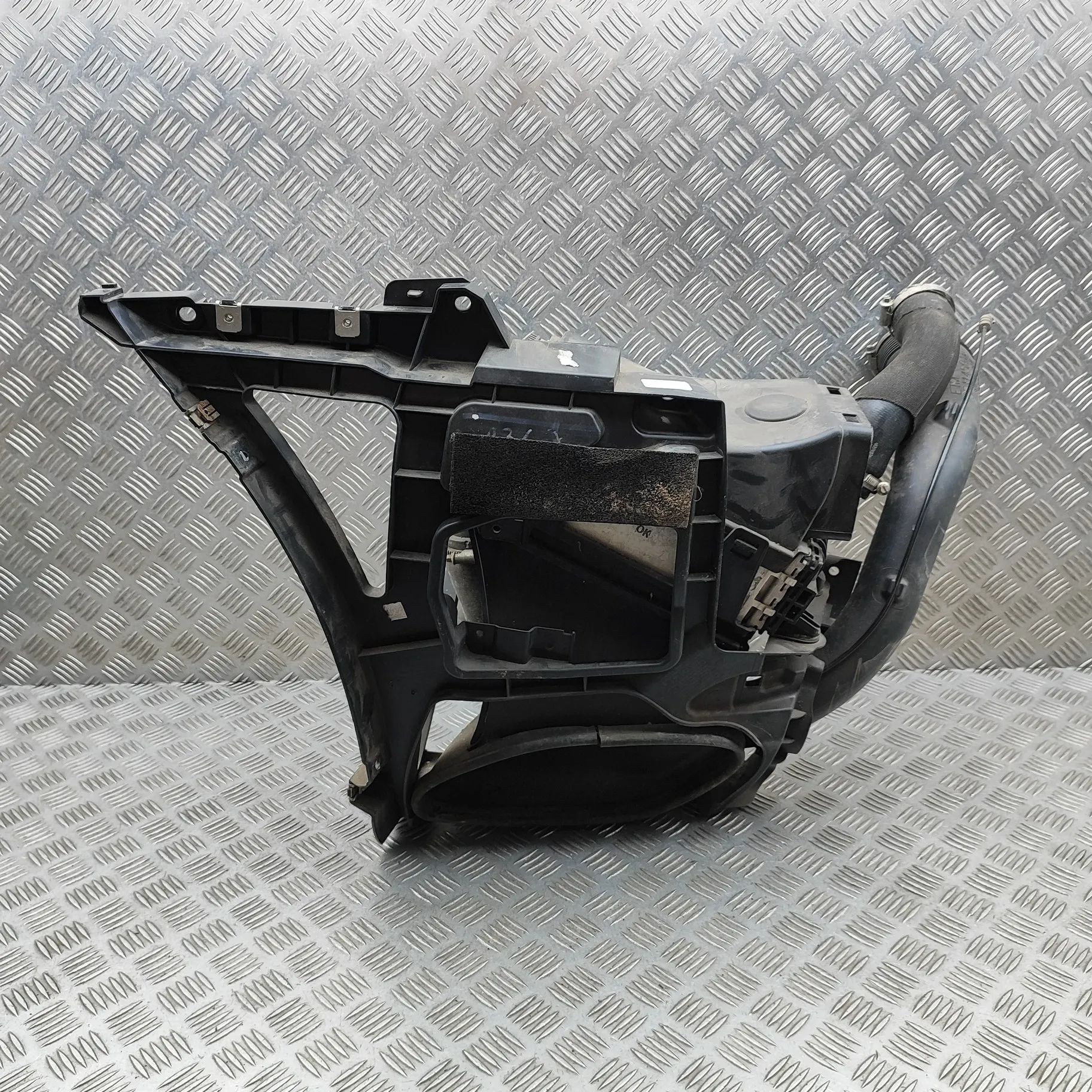 Porsche 911 (991) Intercooler radiator 9P1145621A, 99150583103, 99157575701 Intercoole...
