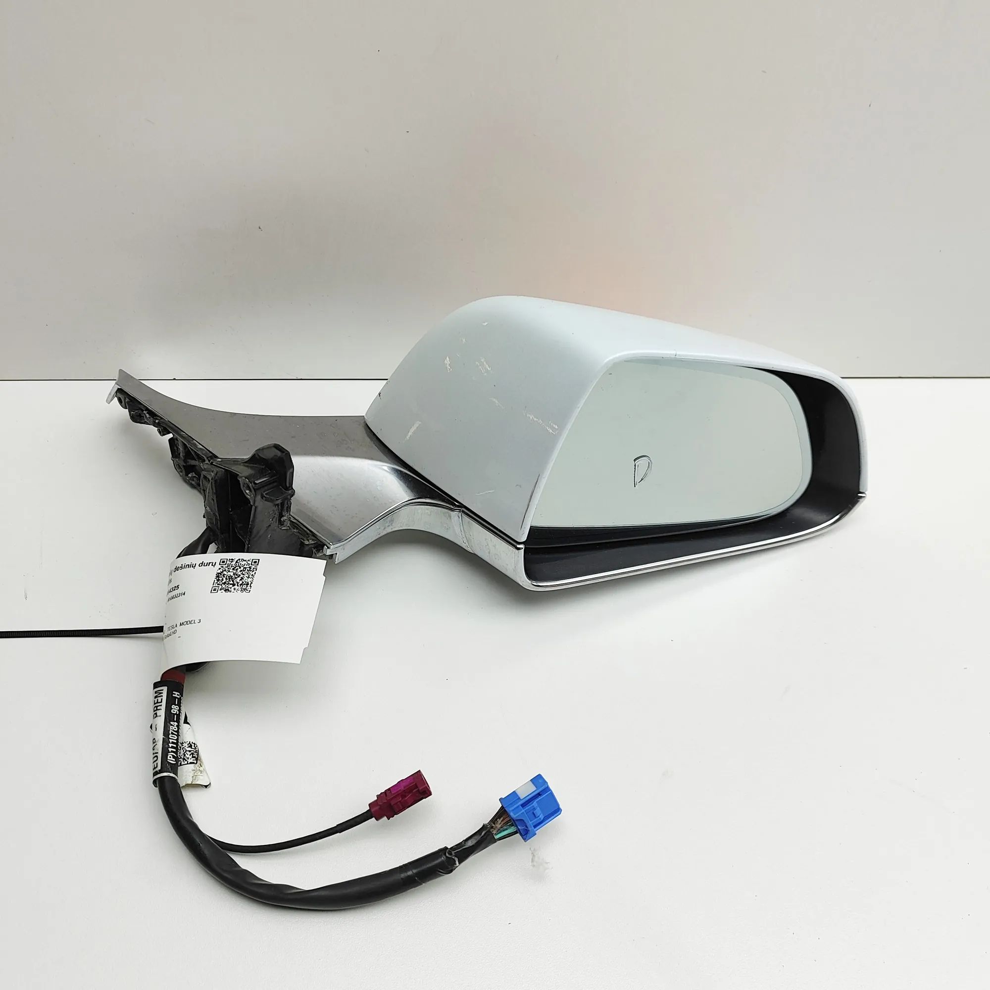 Tesla Model 3 Right Side Wing Mirror 1110784-98-H Right Side Wing Mirror TESLA MODEL...