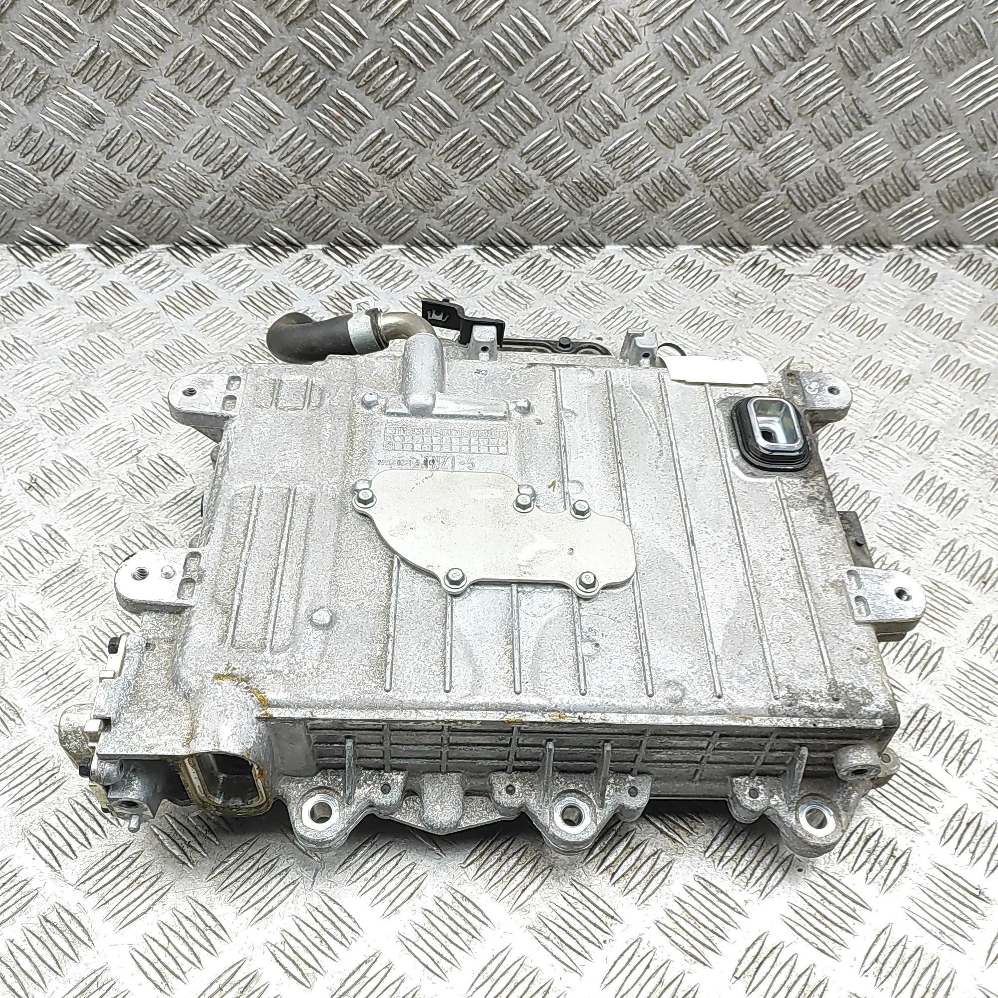 Kia Niro инвертор 36601-0E290 Inverter KIA NIRO (2016-...)

Part ...