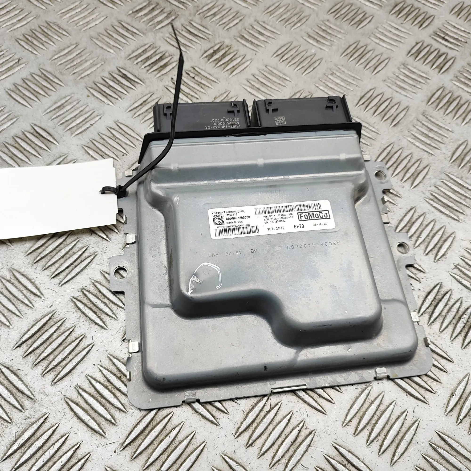 Ford Puma Engine Control Unit R1TA-12B684-FC, R1T1-12A650-MA Engine Control U...