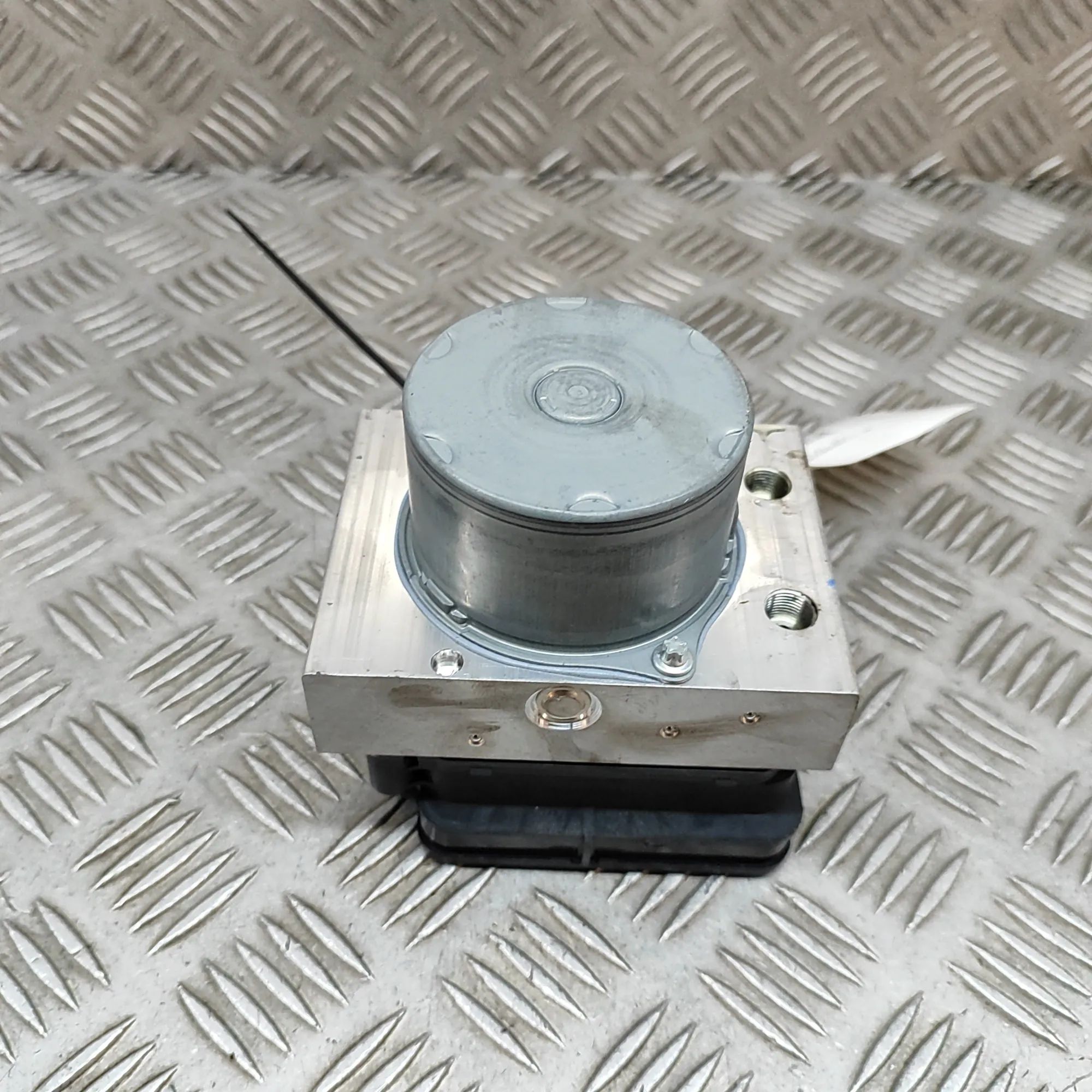 Toyota C-HR ABS hydraulic pump 0265298315, 0265957225, 44540-F4060 ABS Pump TO...