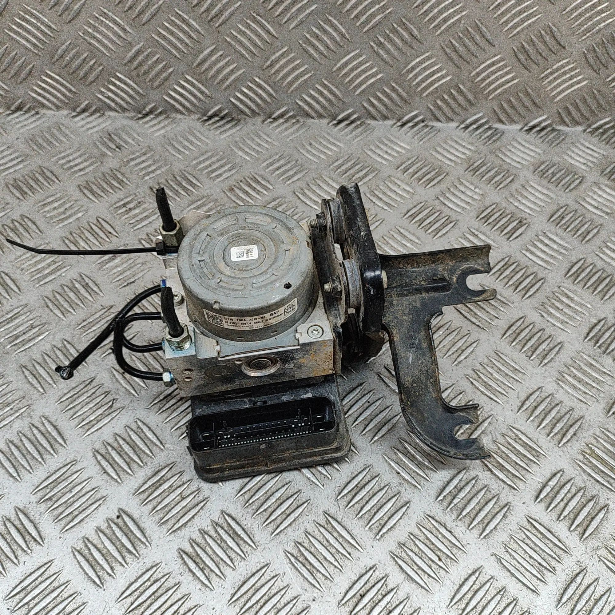Honda Civic АБС Гидронасос  57110-TGHA-A010-M1 ABS Pump HONDA CIVIC (X Hatc...