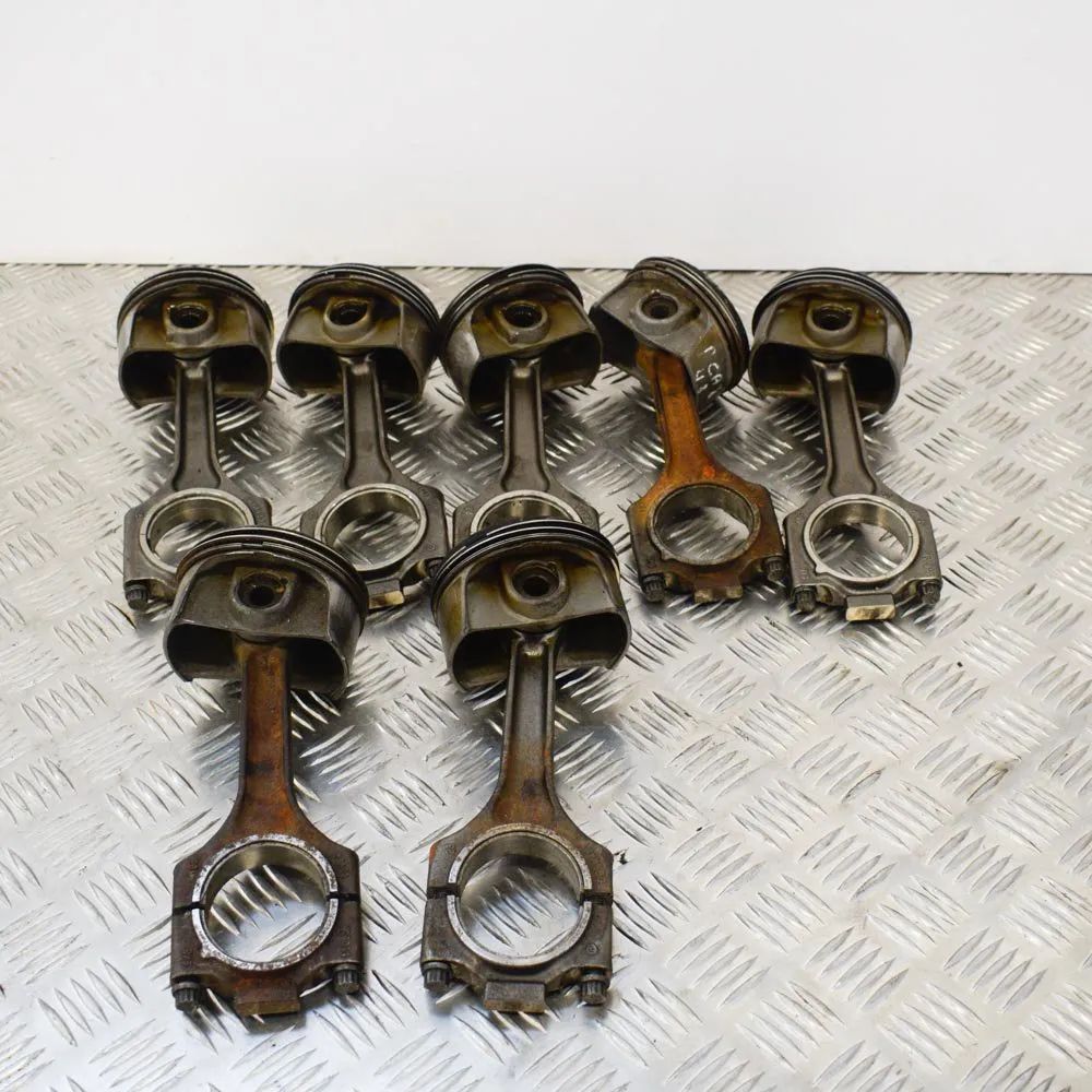 Porsche Cayenne Pistons Set