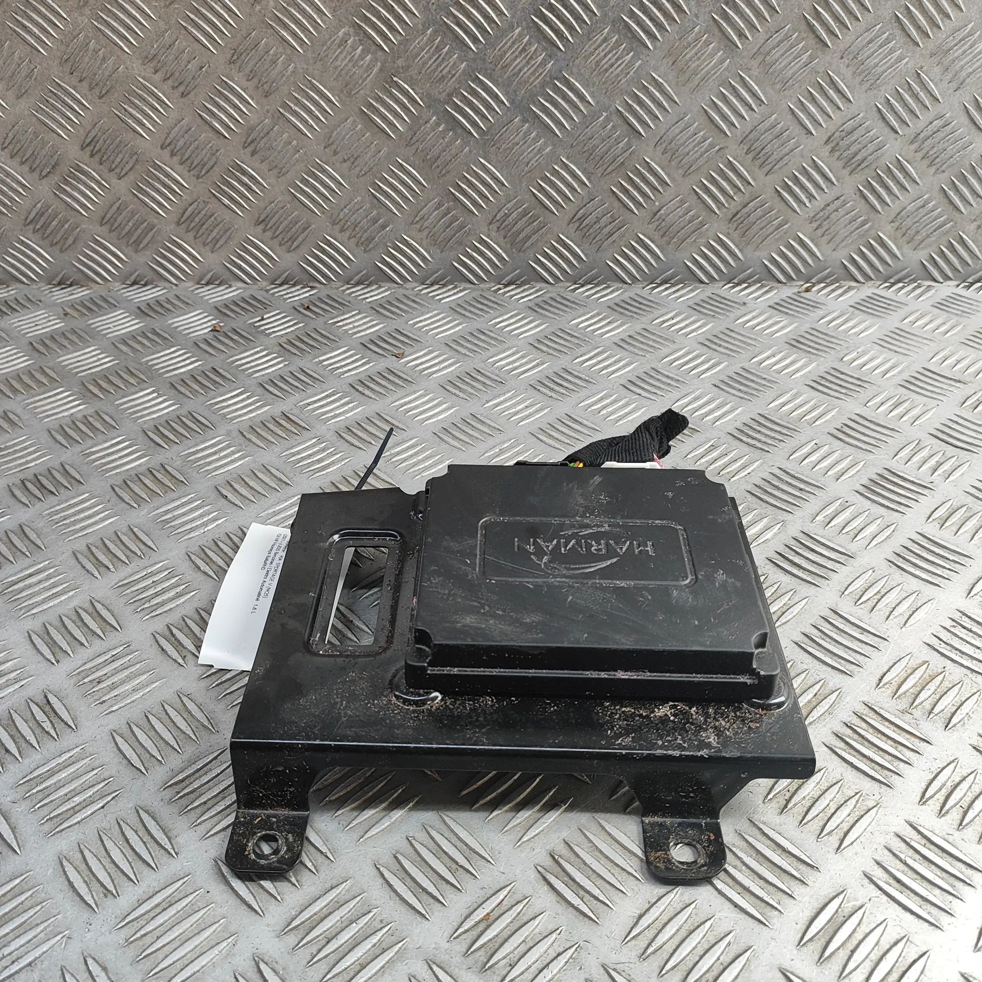 Kia Sportage Sound amplifier 96370-P1250 Sound Amplifier KIA SPORTAGE (V NQ5...