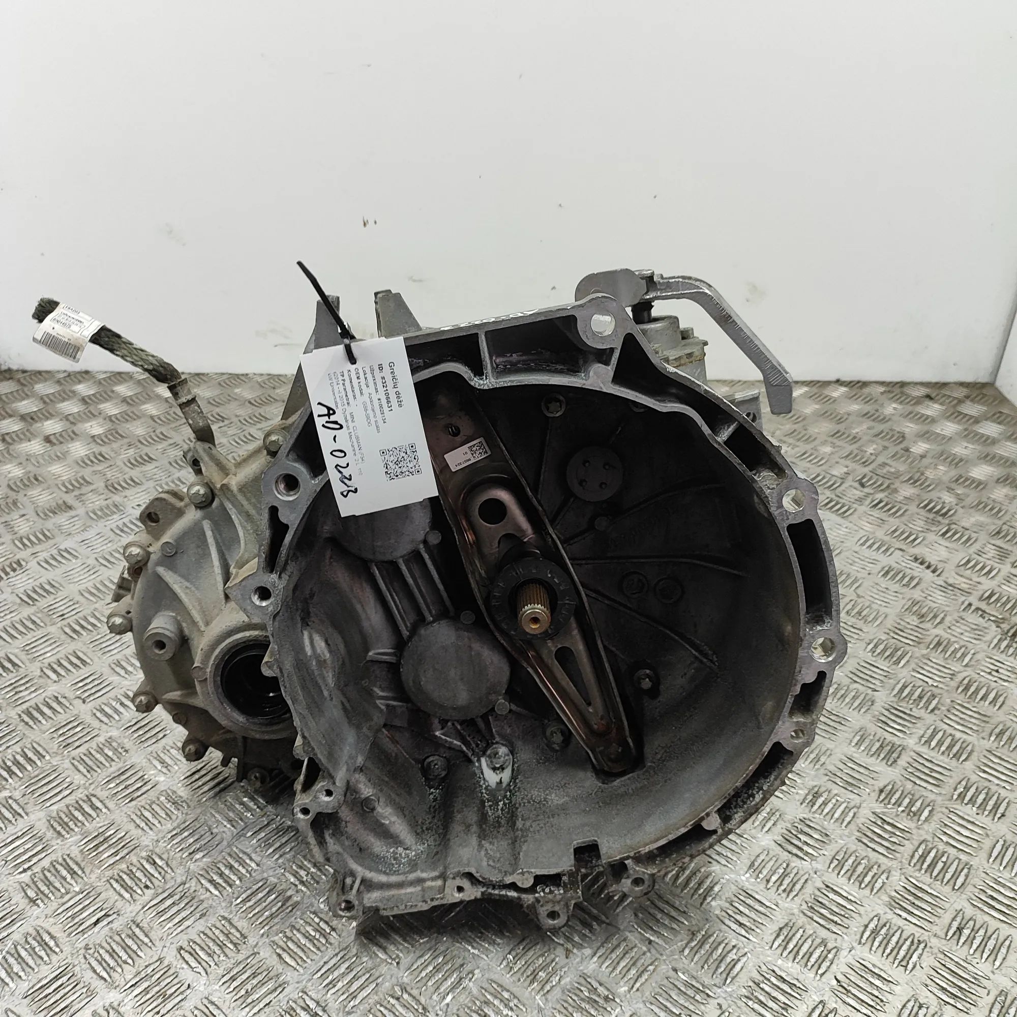 Mini One, Cooper, Clubman (R55 - R59) Gearbox 7638378, 7594641, GS6-59DG Gearbox MINI CLUBMAN...