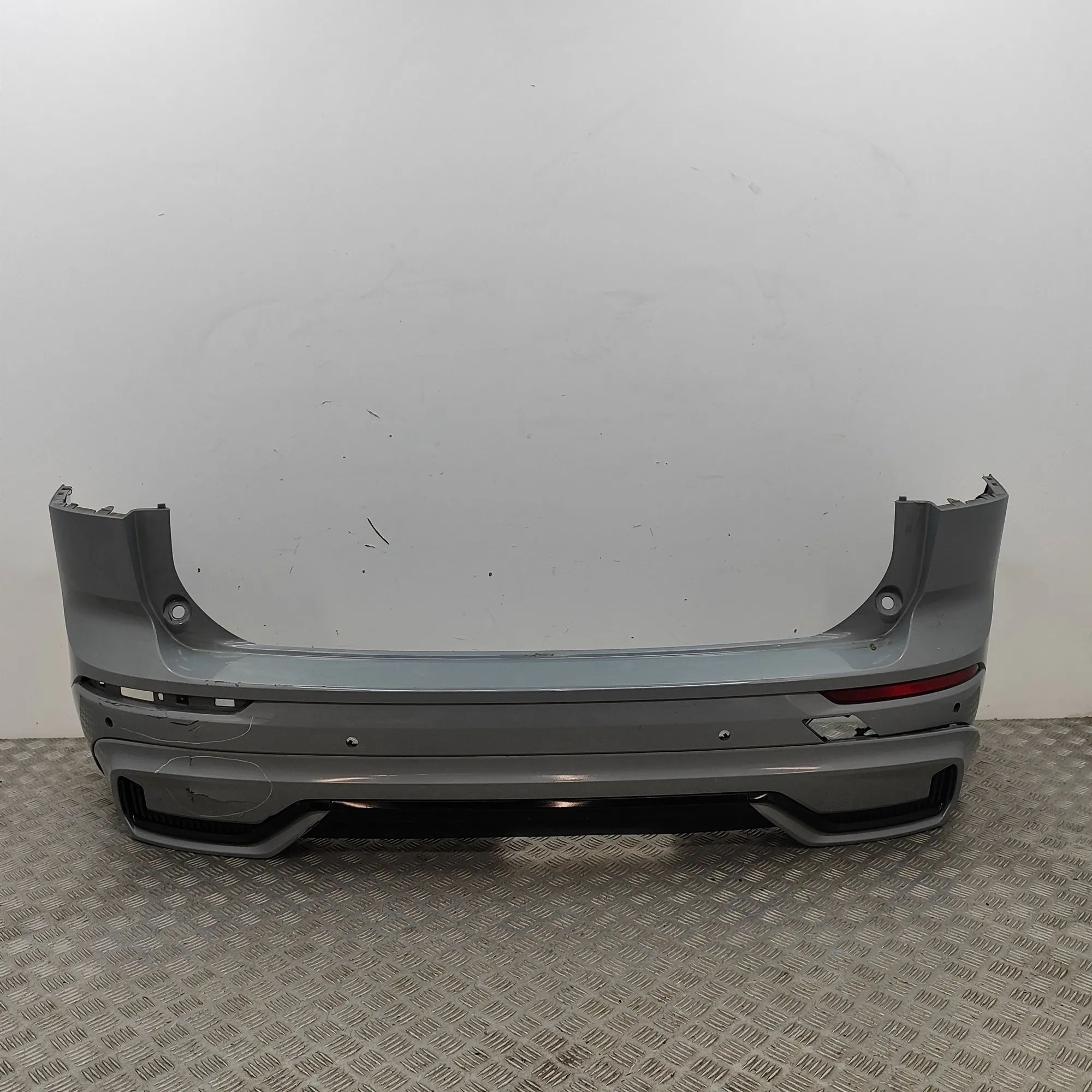 Volvo XC60 rear bumper 40007604 Rear Bumper VOLVO XC60 (II 246) (2017-...