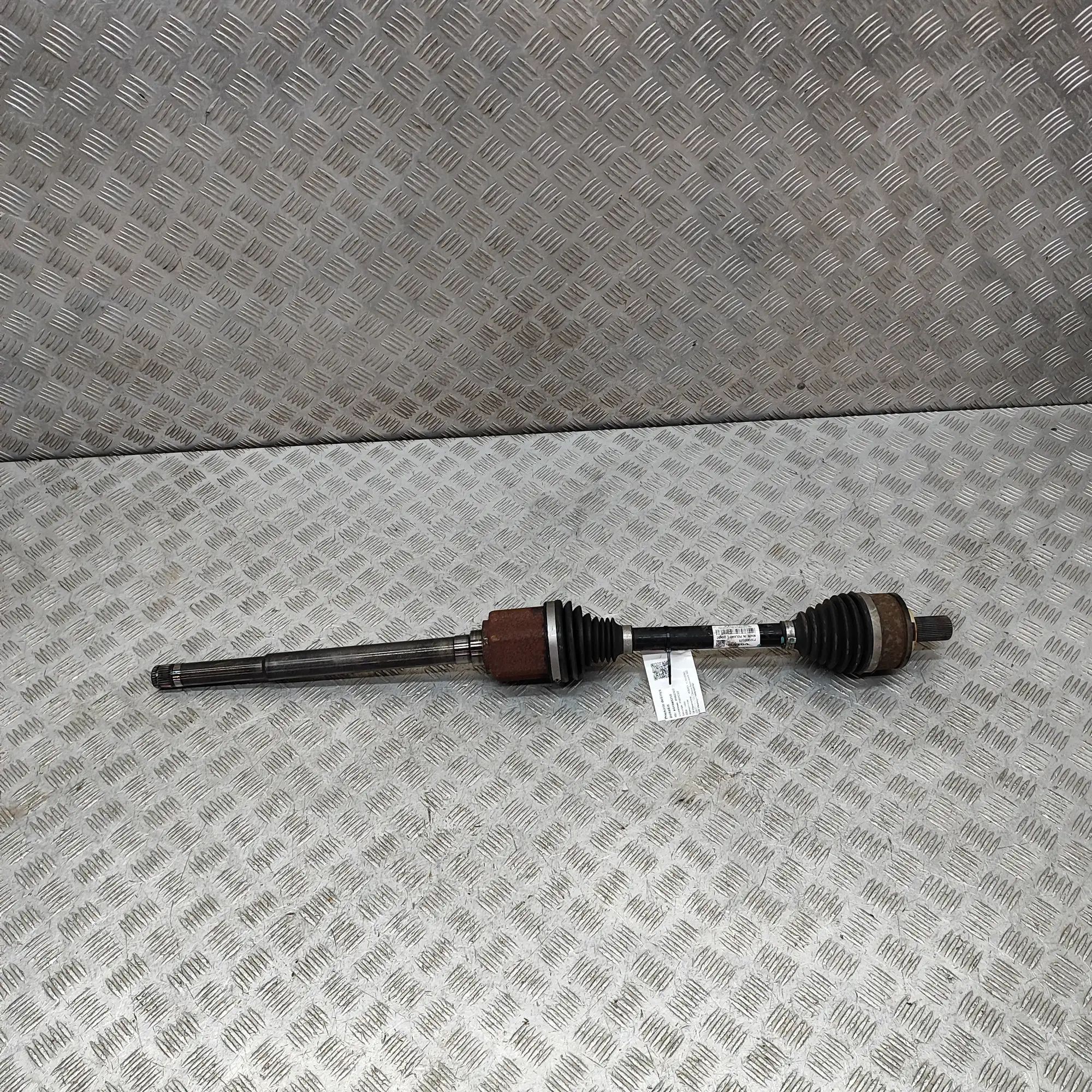 Volvo XC40 / EX40 Front Right Driveshaft 32339529 Front Right Driveshaft VOLVO XC40 (536...