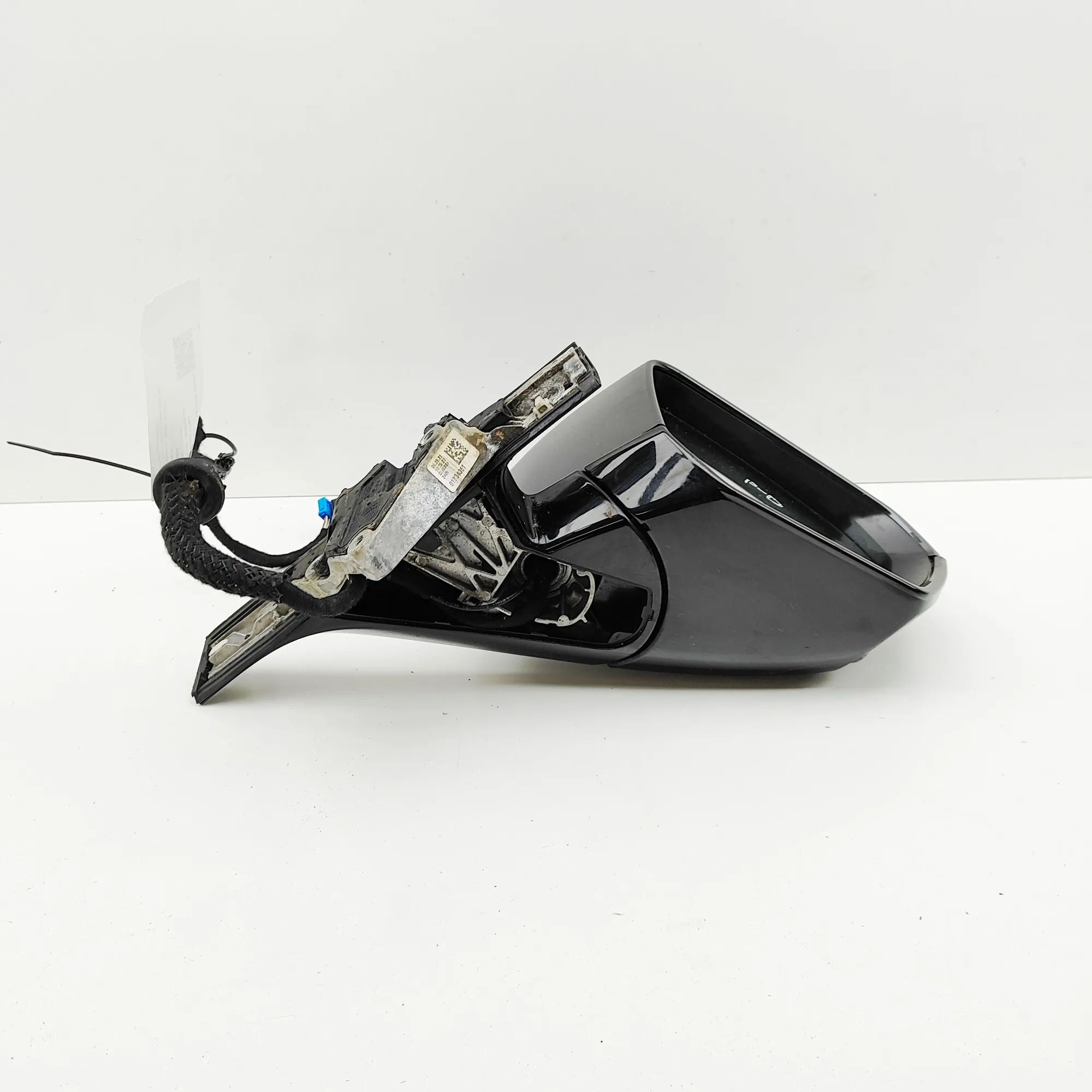 BMW iX (I20) Right Side Wing Mirror 5A18768, 5A08472, 5B34B80 Right Side Wing Mirro...