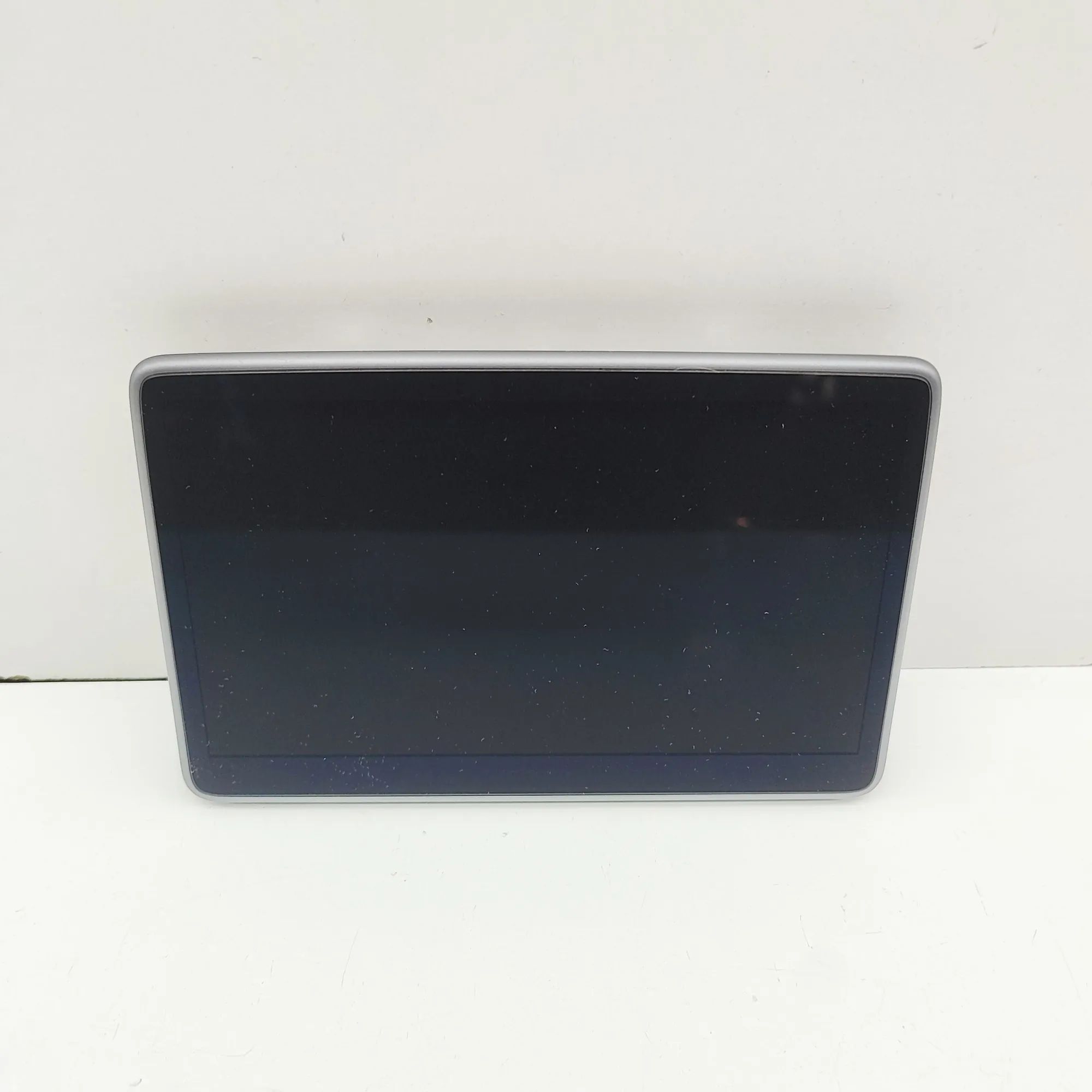 Tesla Model 3 Navigation Screen Display 1875931-00-D Navigation Screen Display TESLA MO...