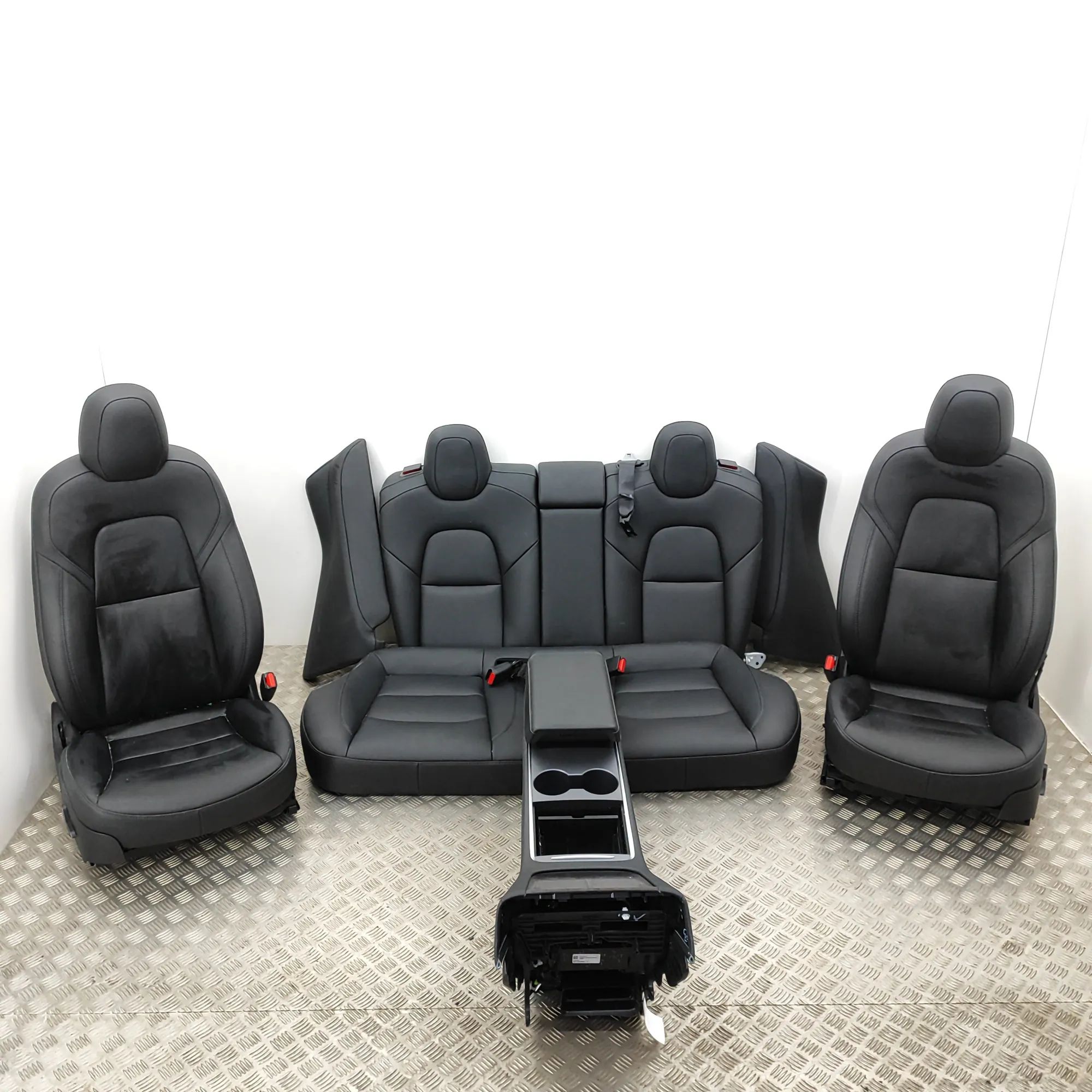Tesla Model 3 Interior Seats W/ Door Cards Kit 1755501-61-F, 1096031-03-I, 1096027-03-I, 14550...