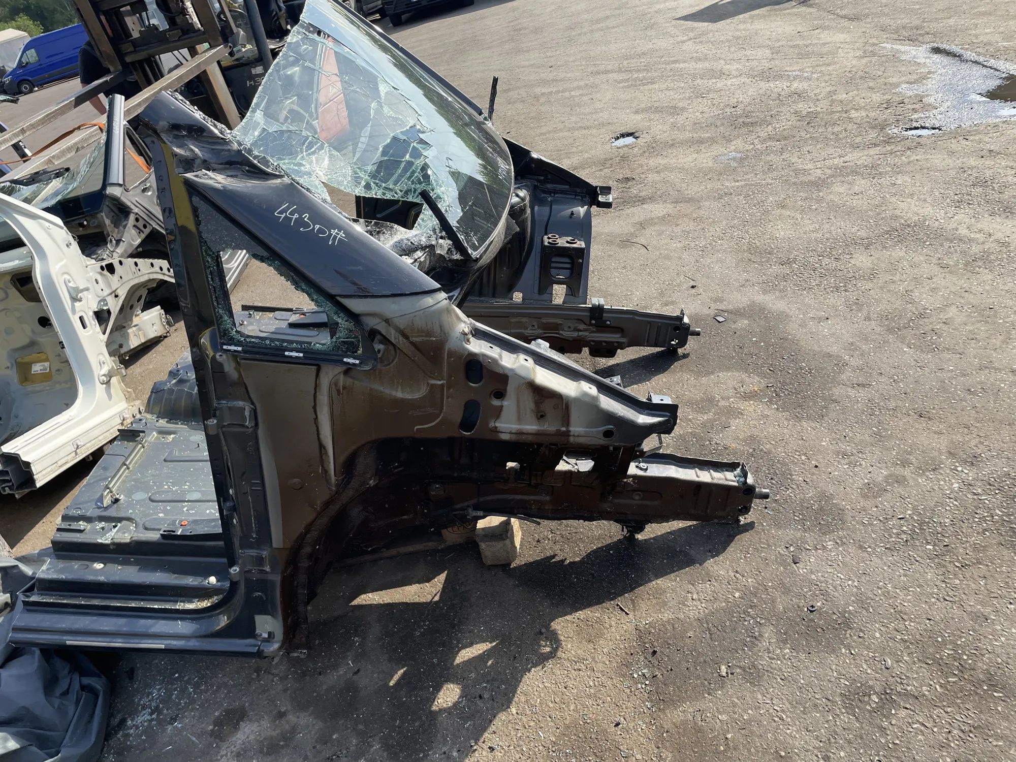 Mercedes-Benz V / Vito / EQV (W447) Front Right Quarter Panel Front Right Quarter Panel MERCEDES-BENZ EQV (W4...
